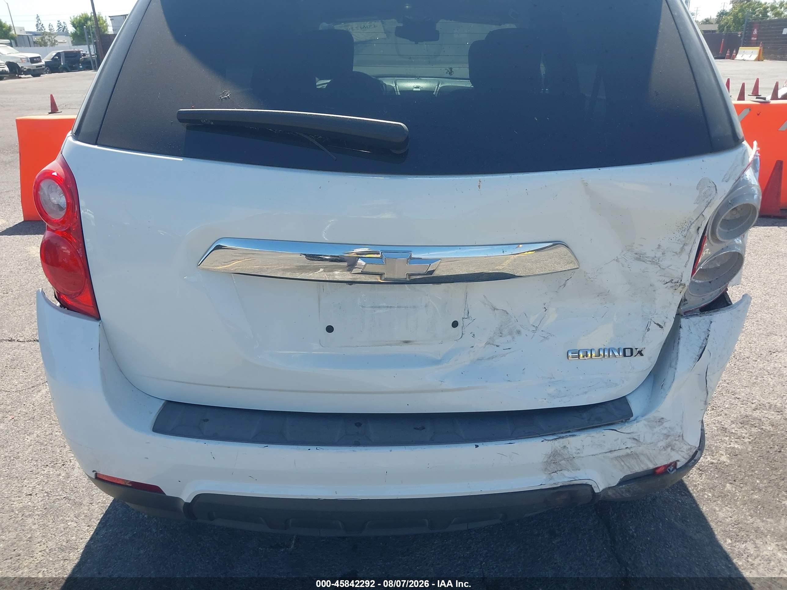 2015 Chevrolet Equinox Ls White vin: 2GNALAEKXF1107427