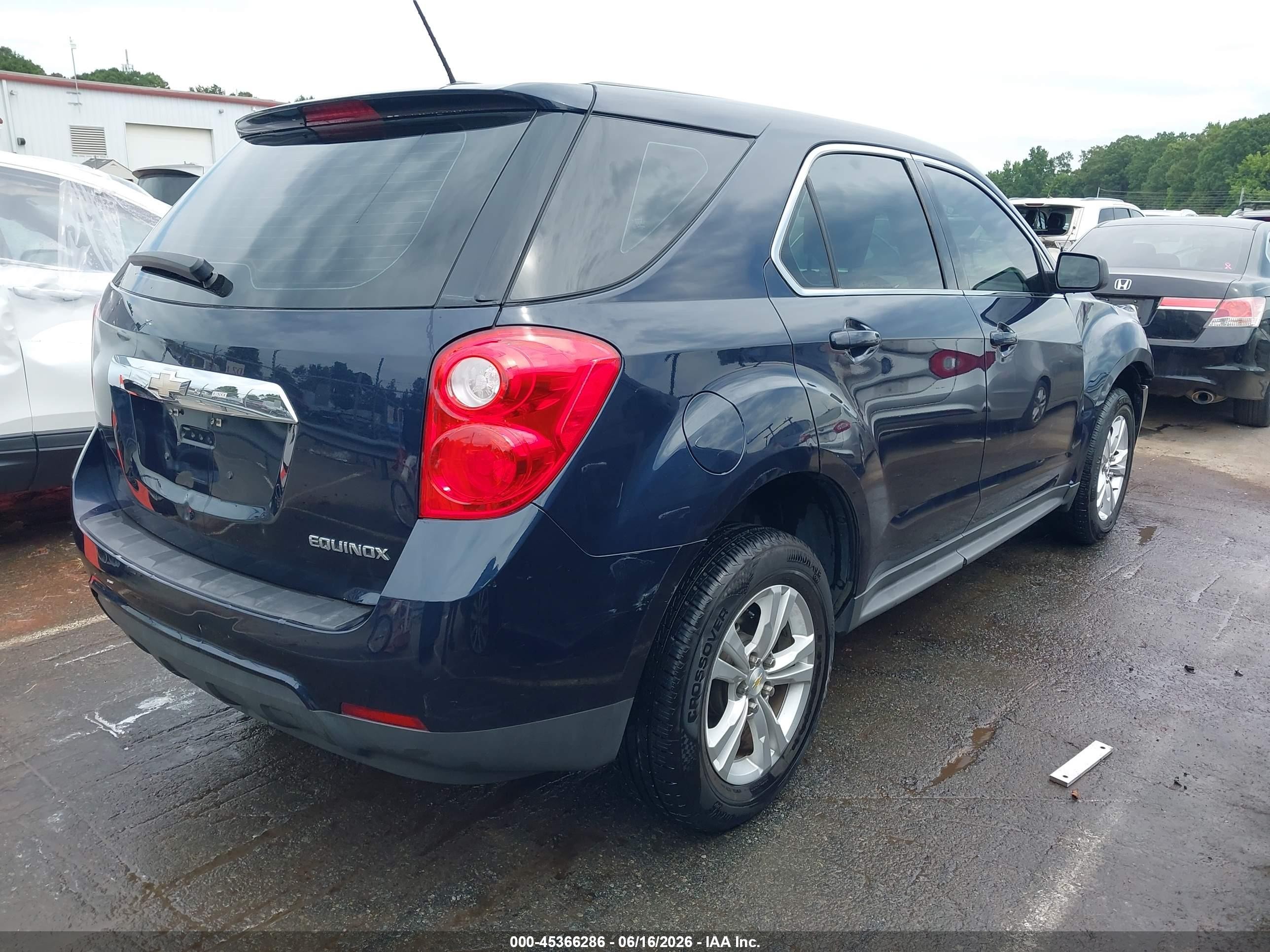 2015 Chevrolet Equinox Ls Blue vin: 2GNALAEKXF1167143