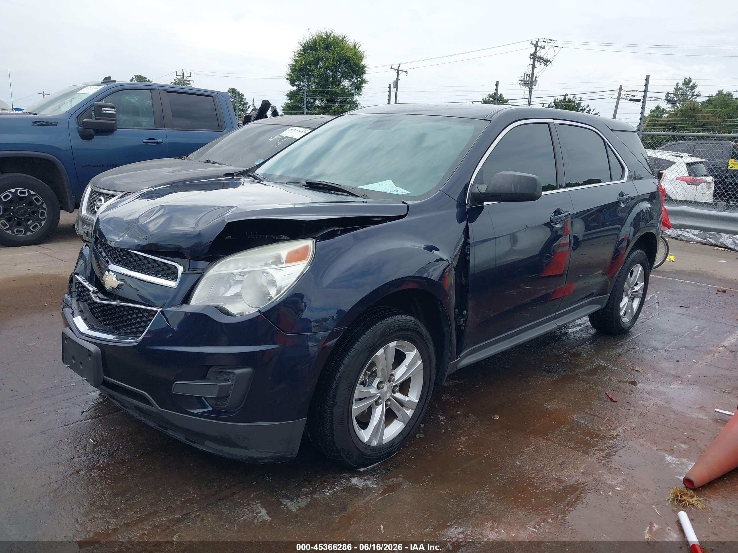 2015 Chevrolet Equinox Ls Blue vin: 2GNALAEKXF1167143