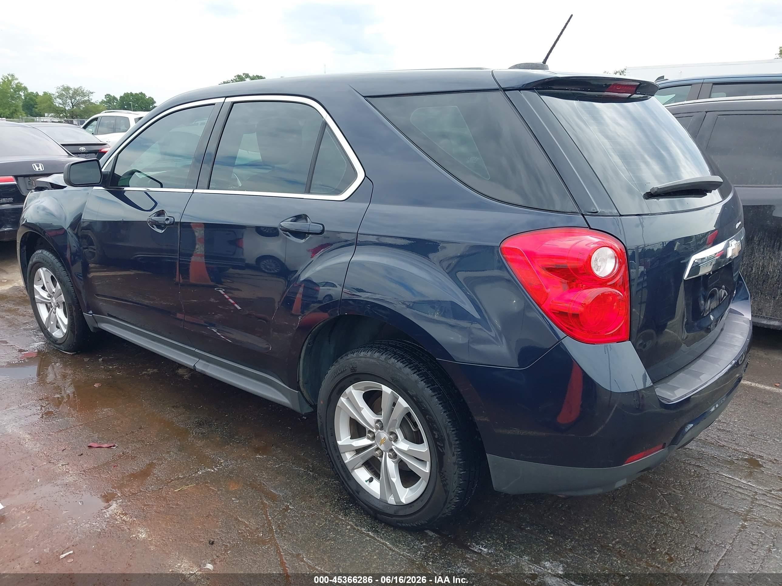 2015 Chevrolet Equinox Ls Blue vin: 2GNALAEKXF1167143
