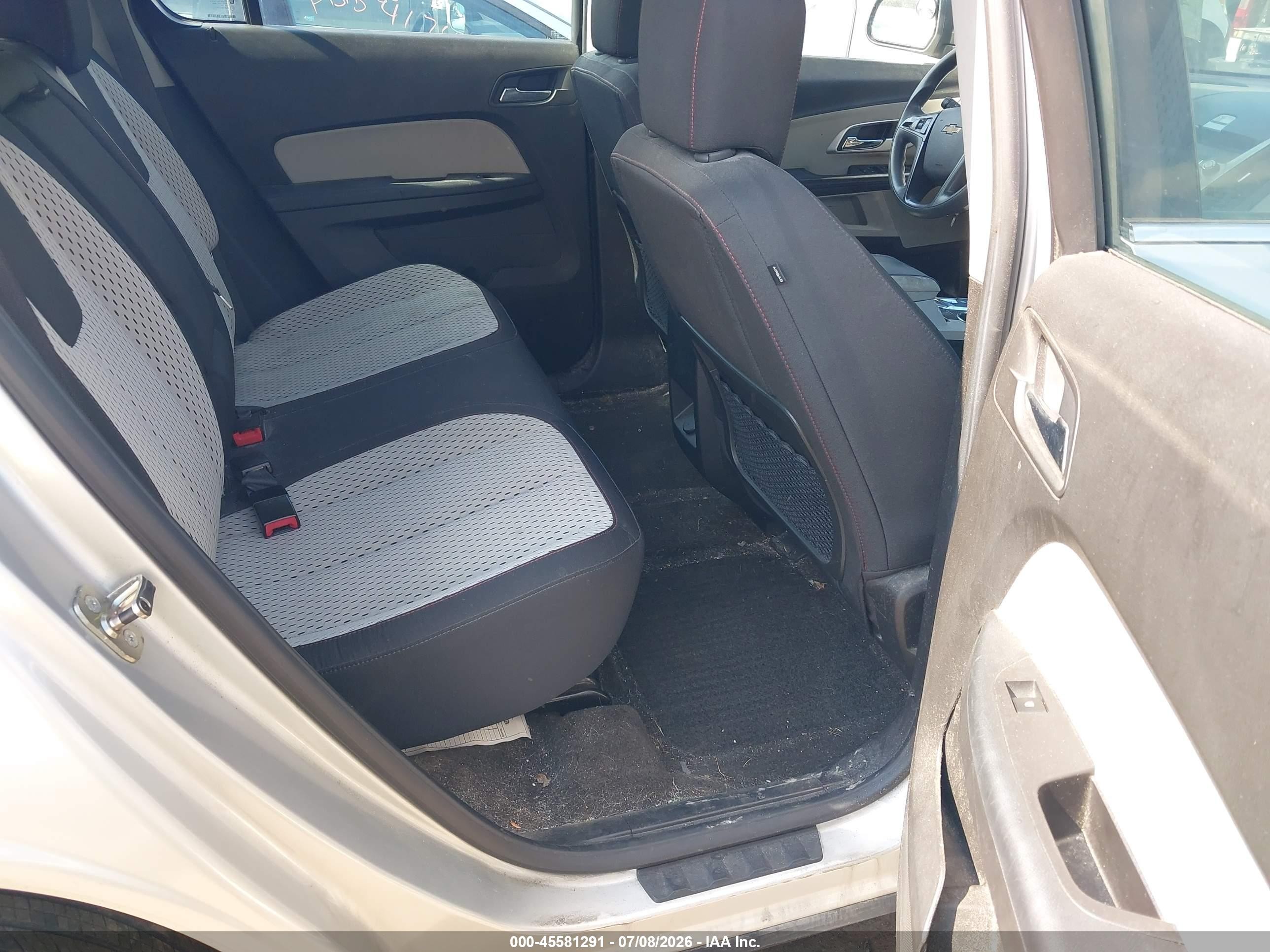 2011 Chevrolet Equinox Ls Серебряный vin: 2GNALBEC0B1297246