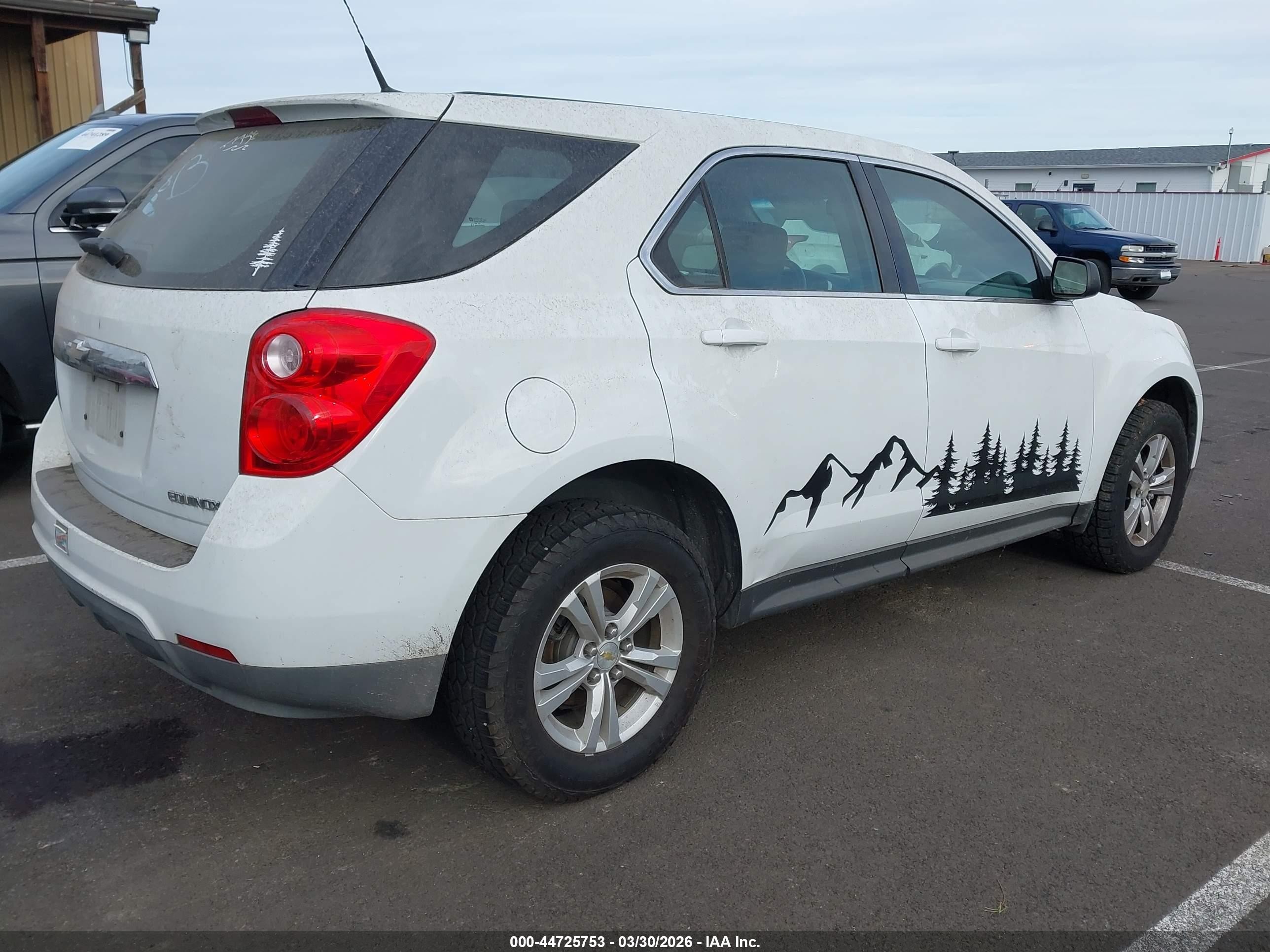 2011 Chevrolet Equinox Ls White vin: 2GNALBEC0B1319164