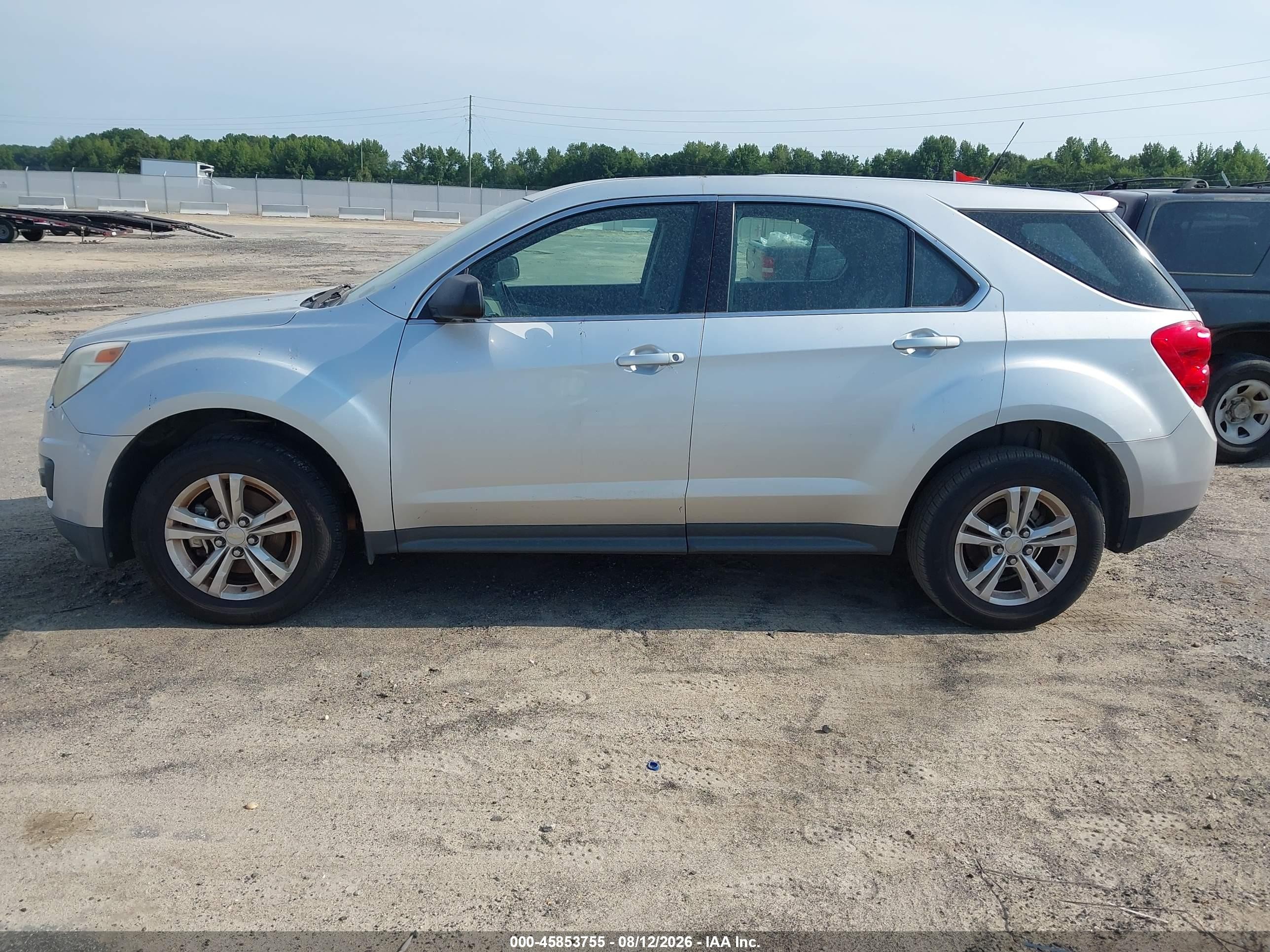 2011 Chevrolet Equinox Ls Silver vin: 2GNALBEC1B1192862