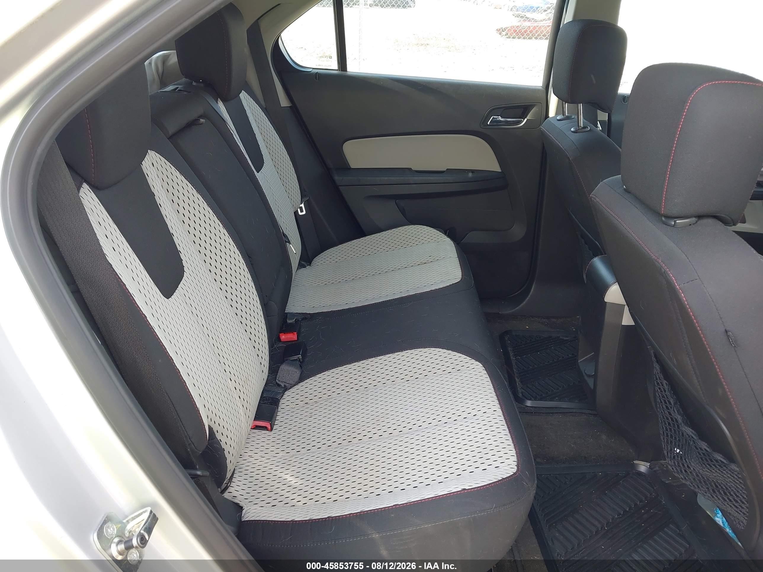 2011 Chevrolet Equinox Ls Silver vin: 2GNALBEC1B1192862