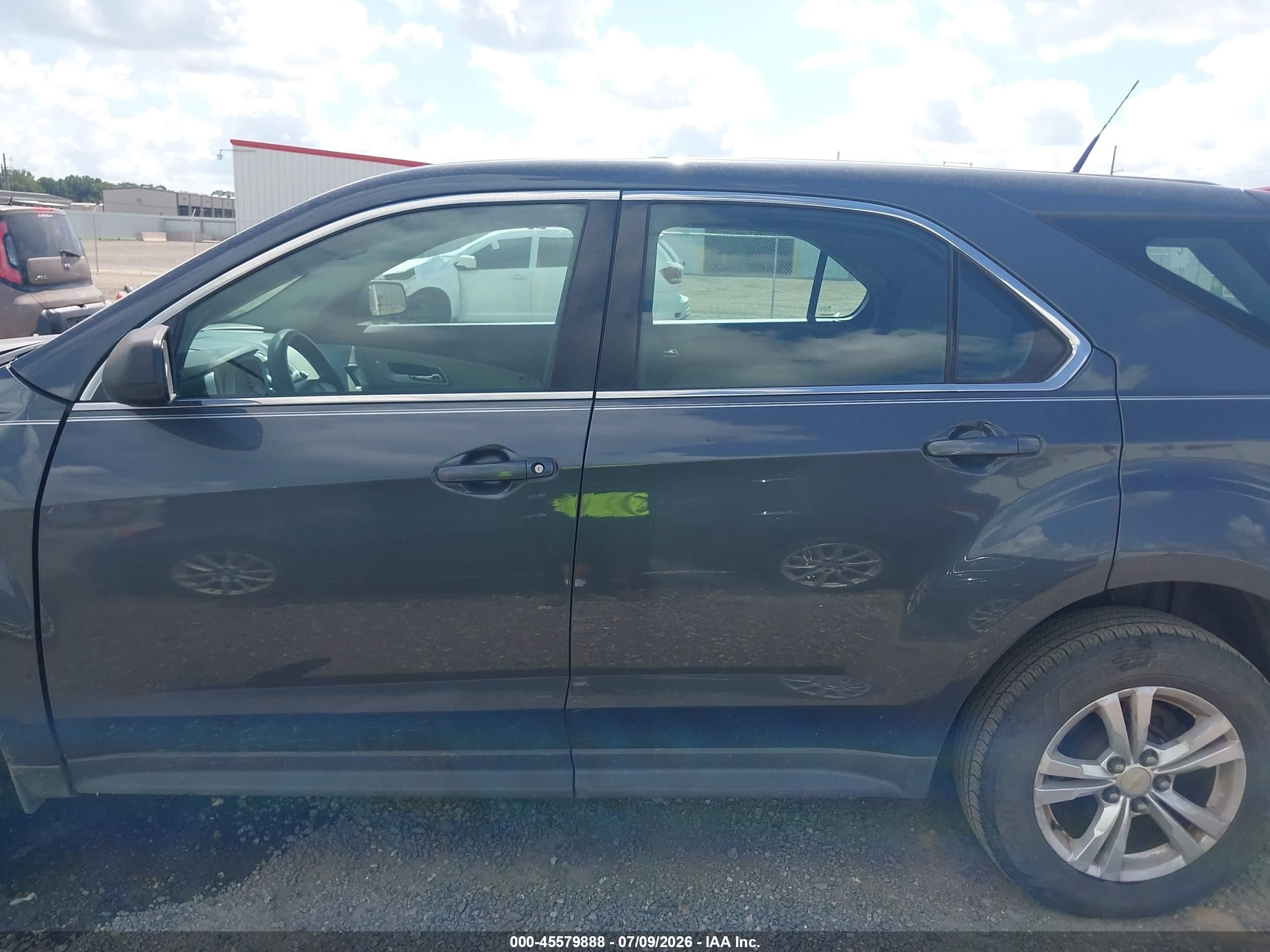 2011 Chevrolet Equinox Ls Gray vin: 2GNALBEC2B1198220