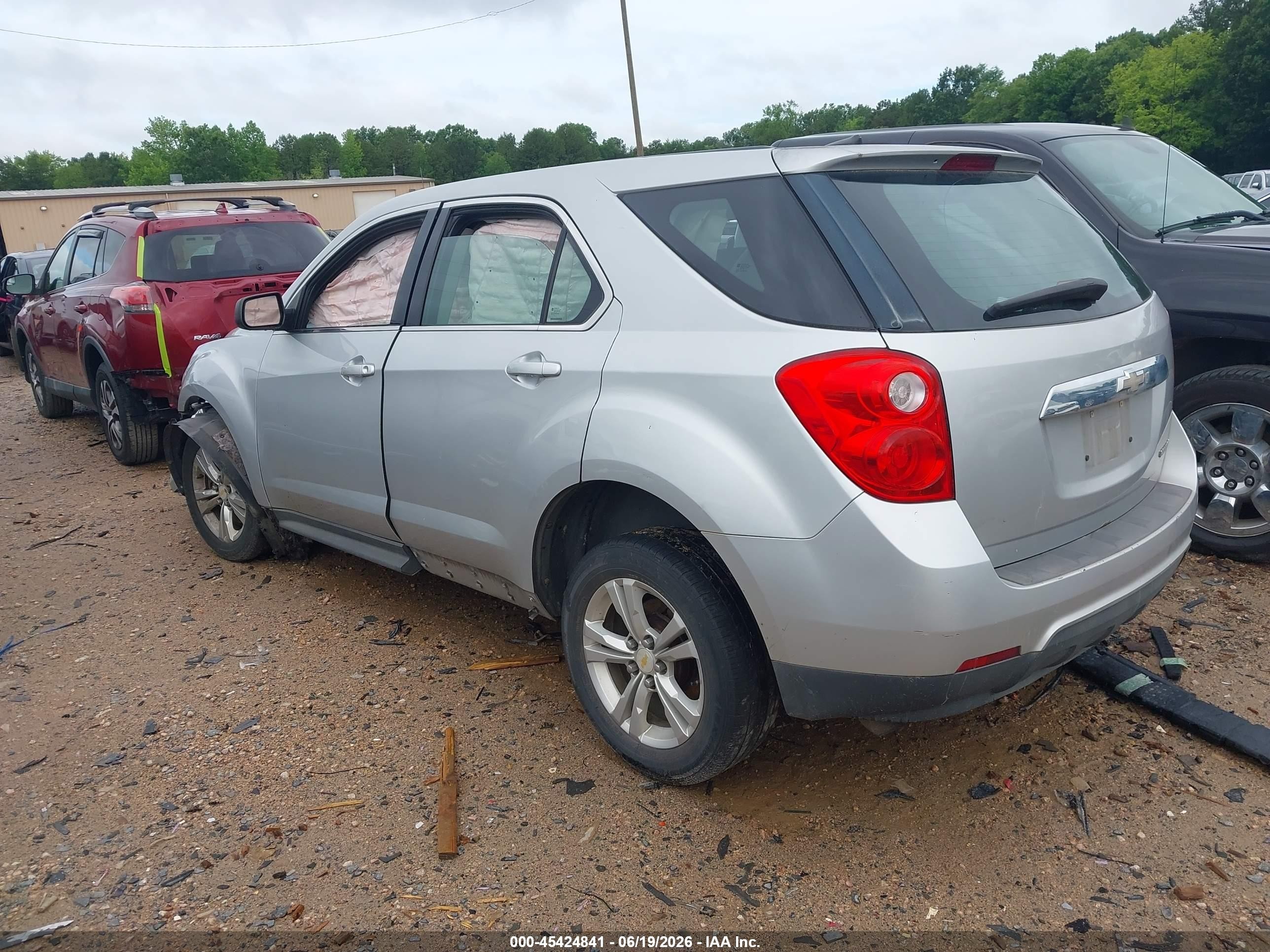 2011 Chevrolet Equinox Ls Silver vin: 2GNALBEC5B1336381