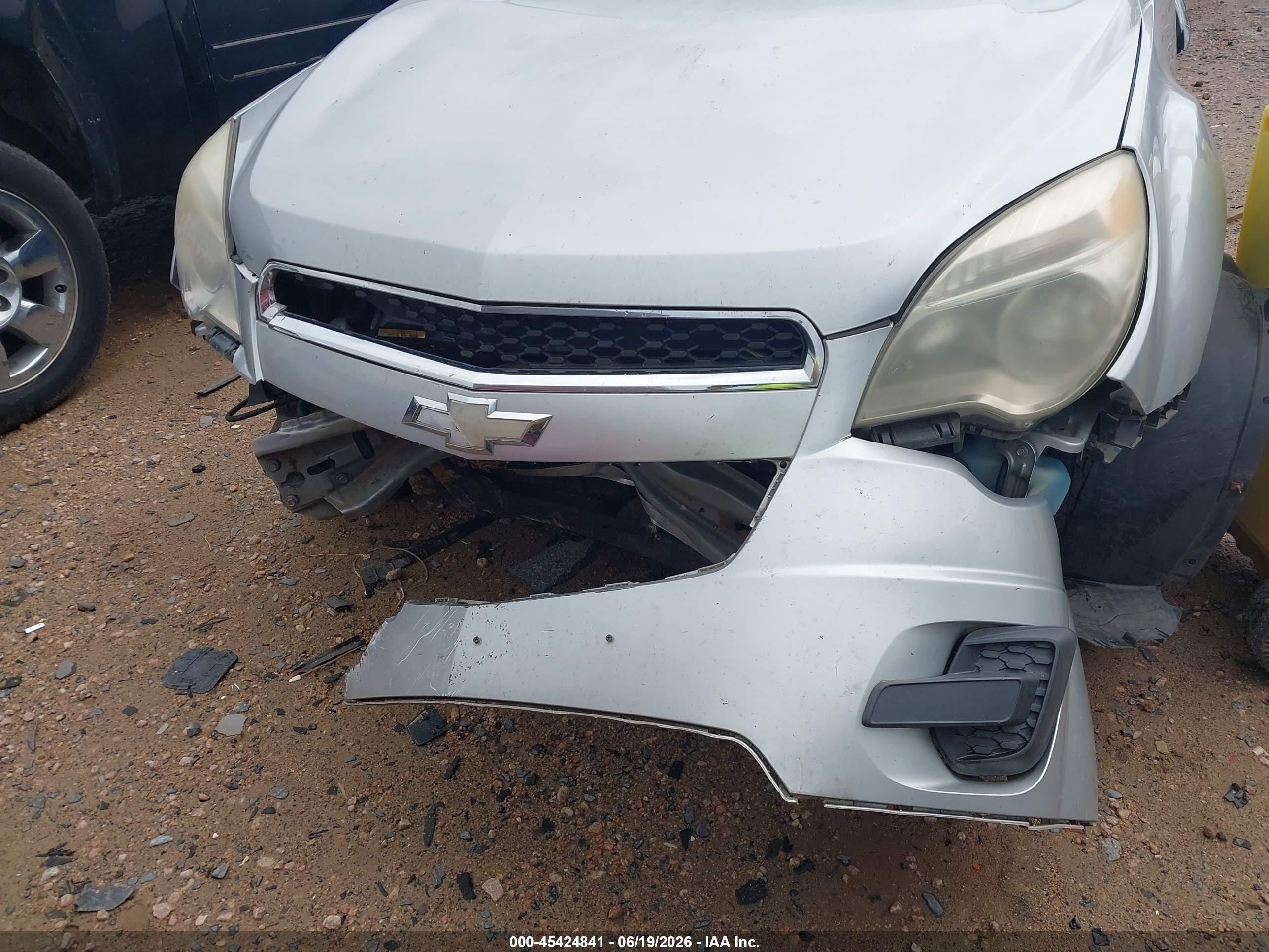 2011 Chevrolet Equinox Ls Silver vin: 2GNALBEC5B1336381