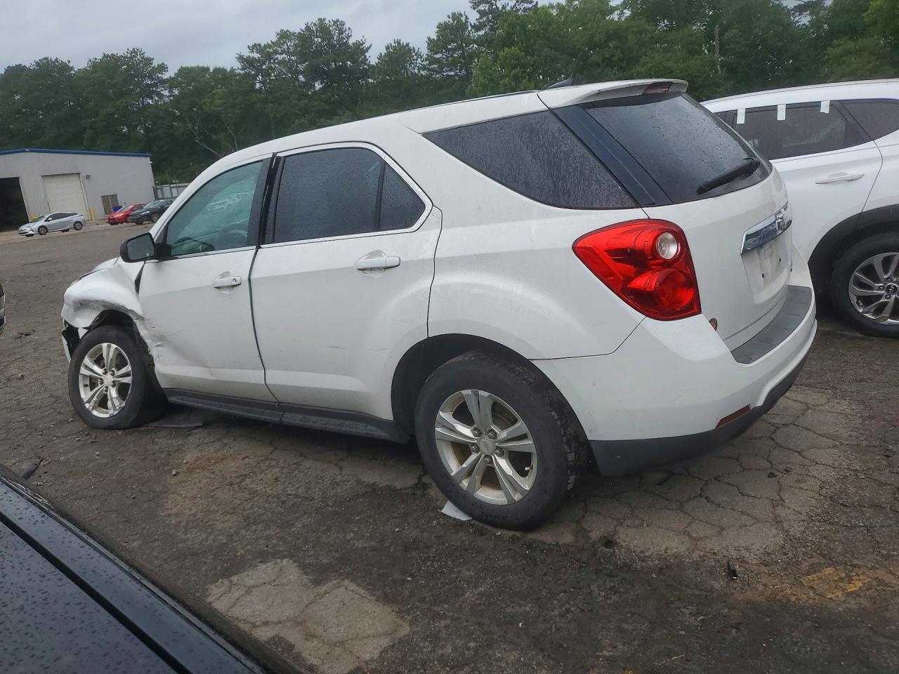 2011 Chevrolet Equinox Ls White vin: 2GNALBEC6B1188564
