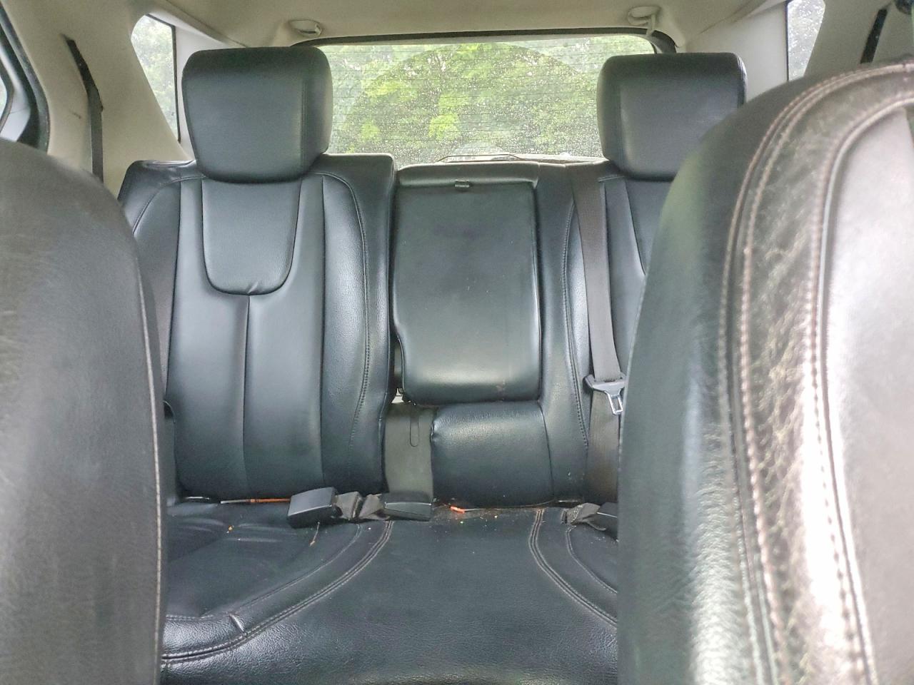 2011 Chevrolet Equinox Ls White vin: 2GNALBEC6B1188564
