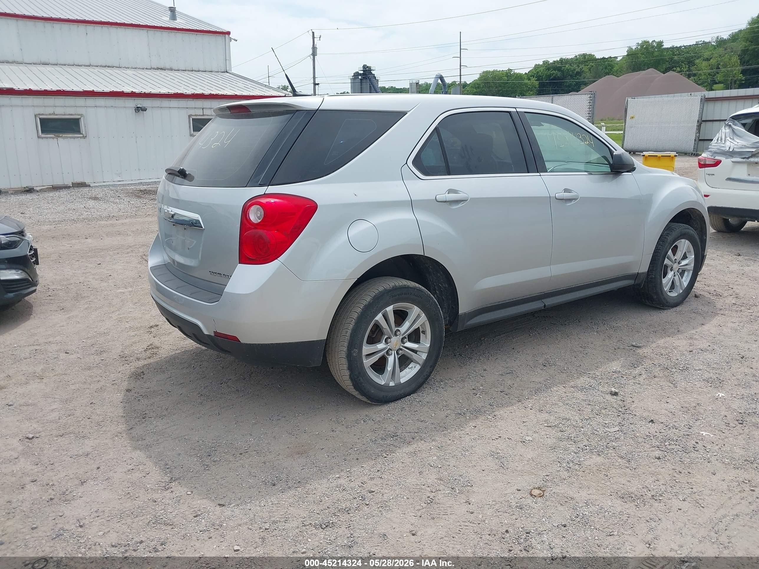 2011 Chevrolet Equinox Ls Silver vin: 2GNALBEC6B1252926