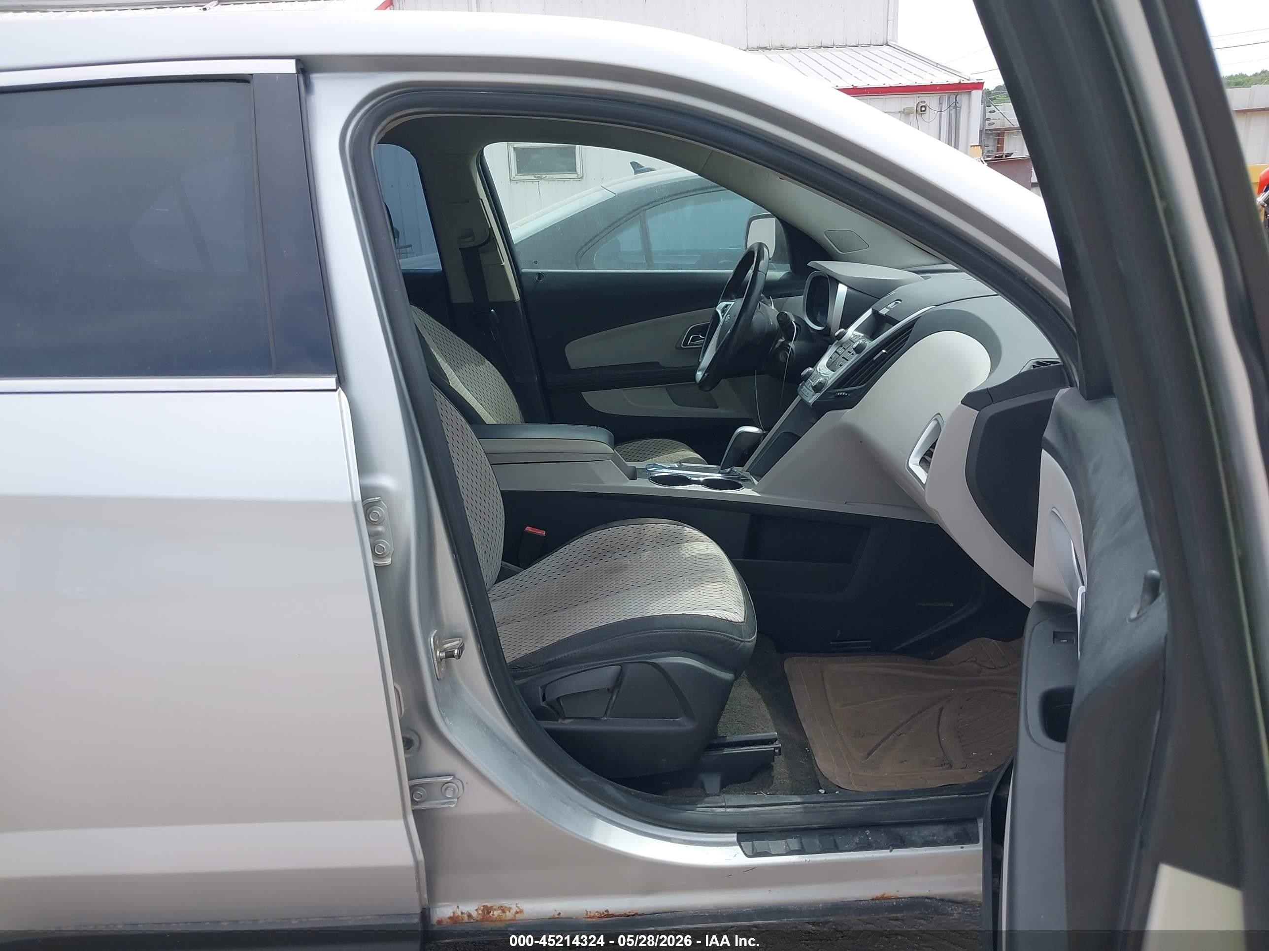 2011 Chevrolet Equinox Ls Silver vin: 2GNALBEC6B1252926