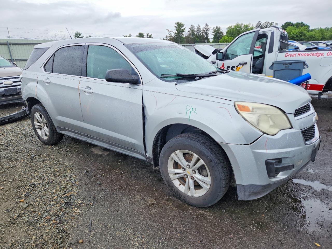 2011 Chevrolet Equinox Ls Silver vin: 2GNALBEC6B1292634