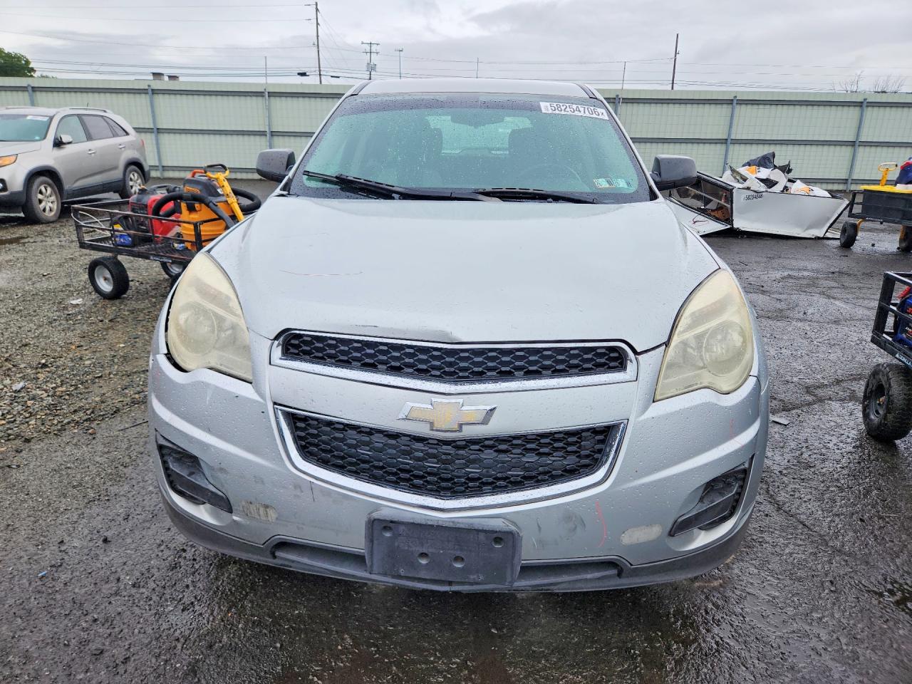 2011 Chevrolet Equinox Ls Silver vin: 2GNALBEC6B1292634