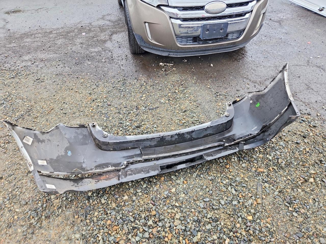 2011 Chevrolet Equinox Ls Silver vin: 2GNALBEC6B1292634