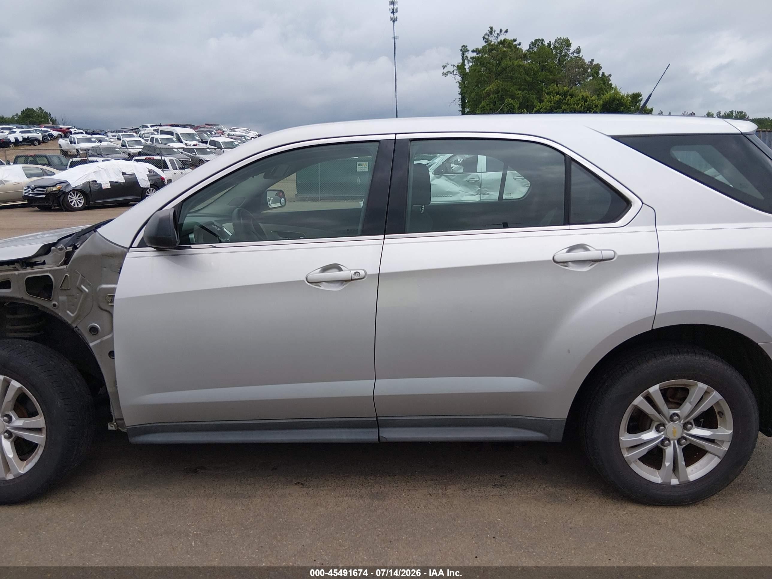 2011 Chevrolet Equinox Ls Silver vin: 2GNALBEC7B1290732