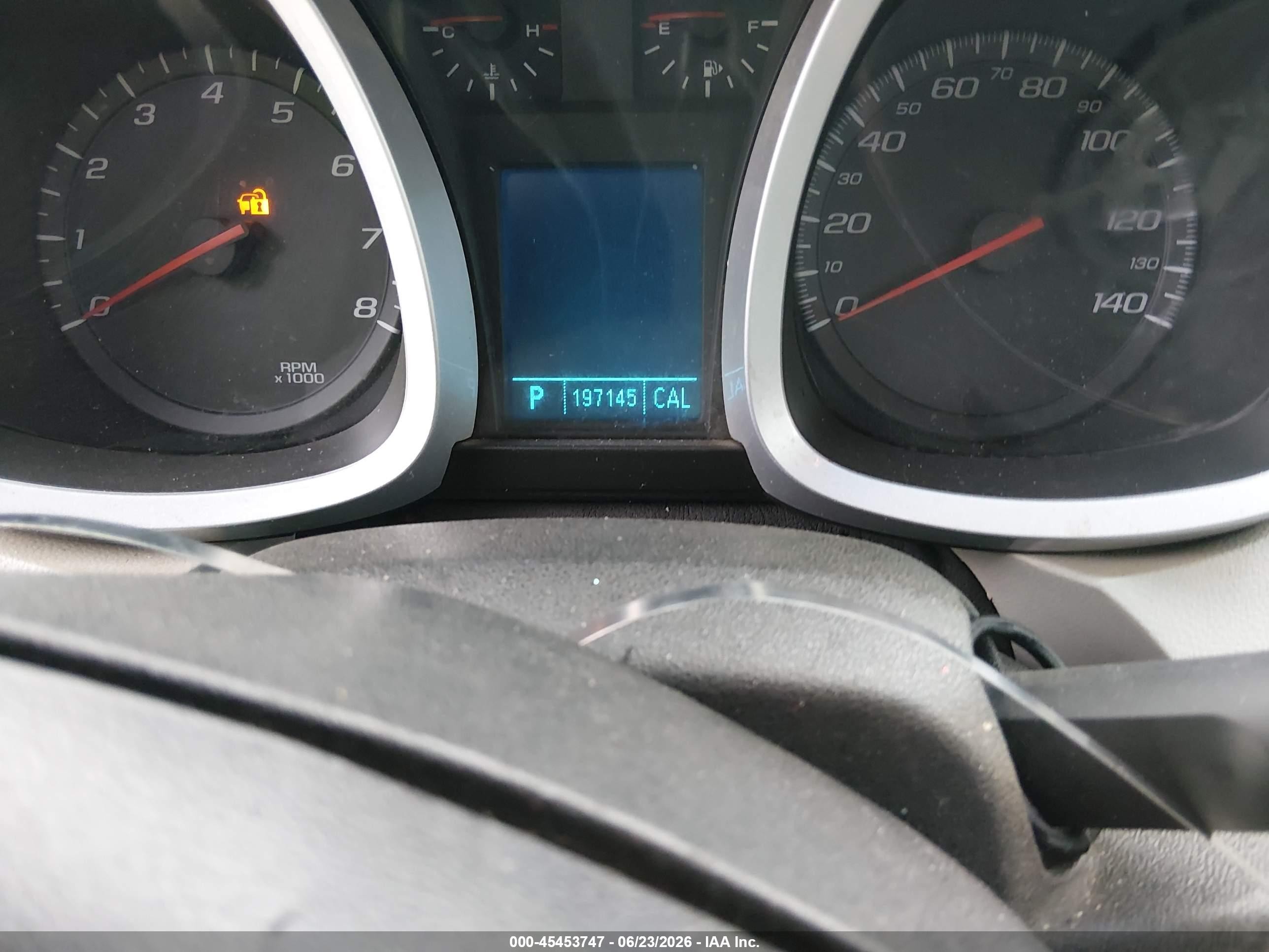 2011 Chevrolet Equinox Ls Silver vin: 2GNALBEC8B1305268
