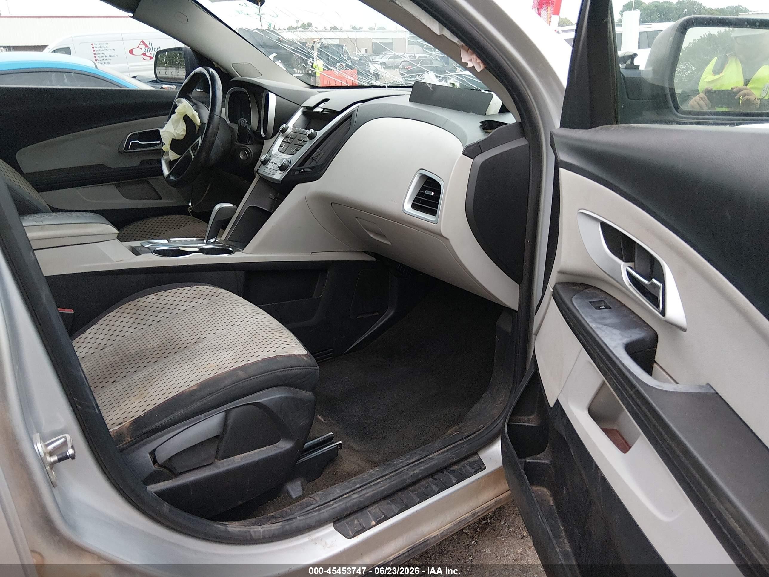 2011 Chevrolet Equinox Ls Silver vin: 2GNALBEC8B1305268