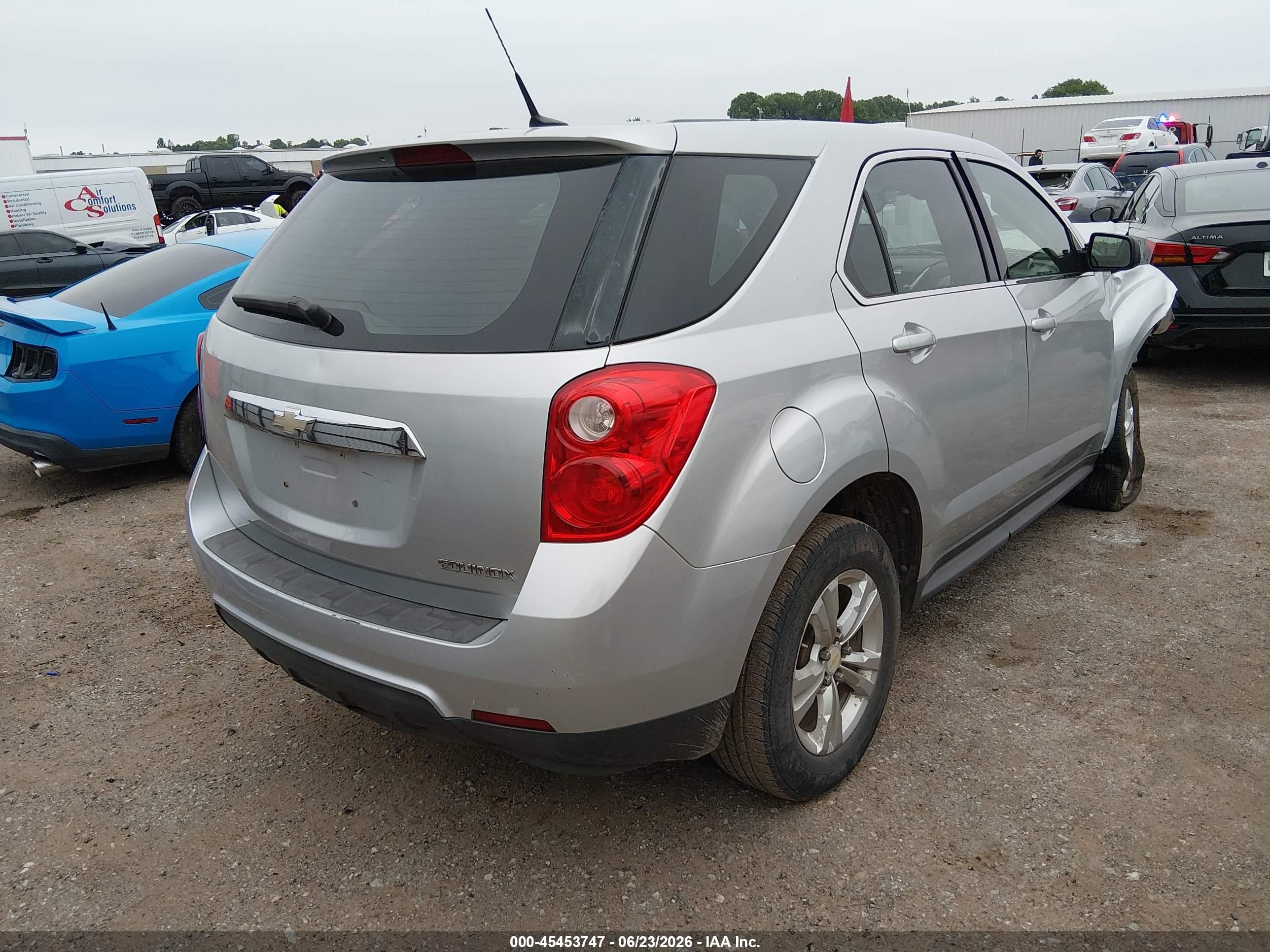 2011 Chevrolet Equinox Ls Silver vin: 2GNALBEC8B1305268
