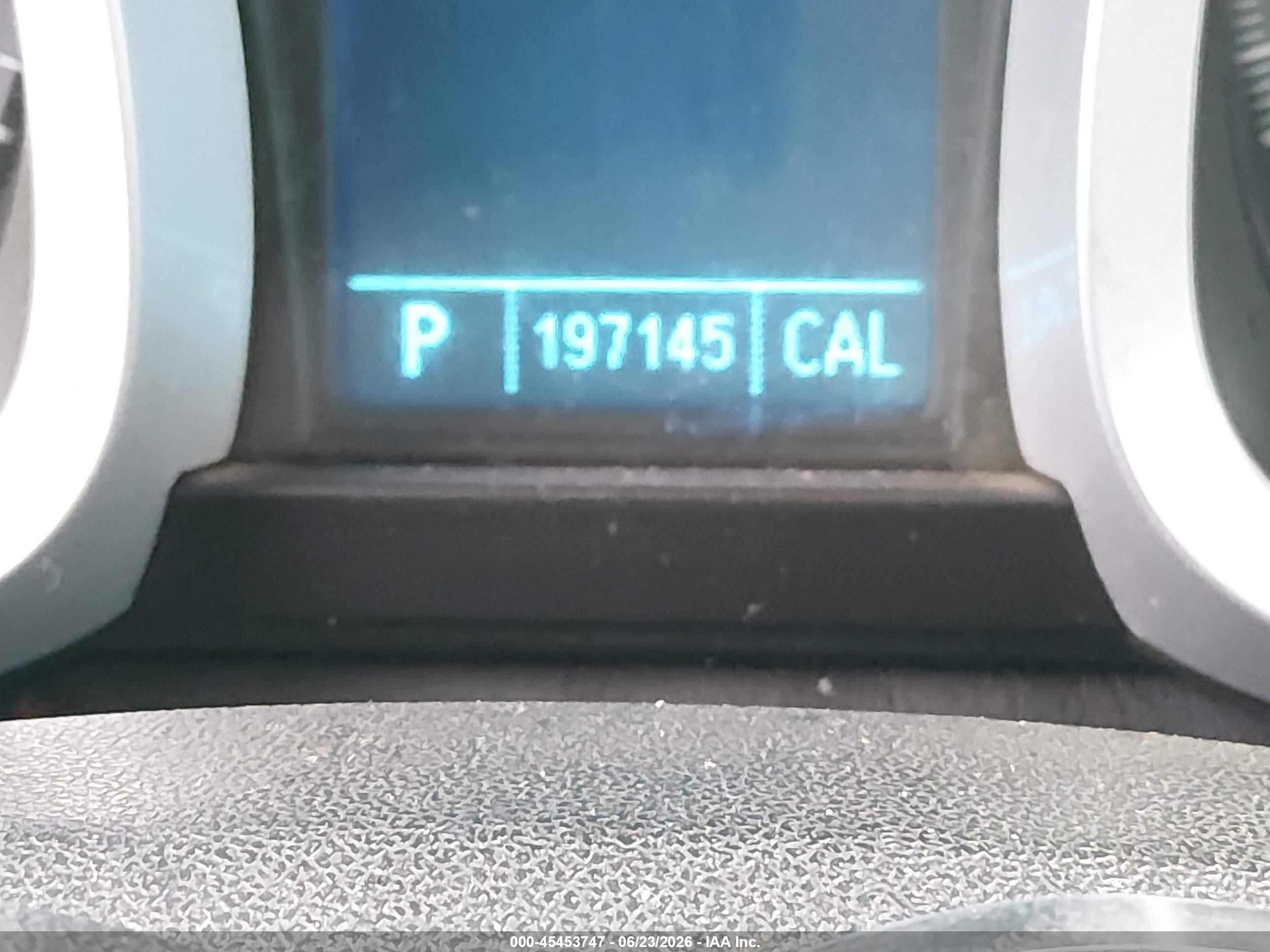 2011 Chevrolet Equinox Ls Silver vin: 2GNALBEC8B1305268