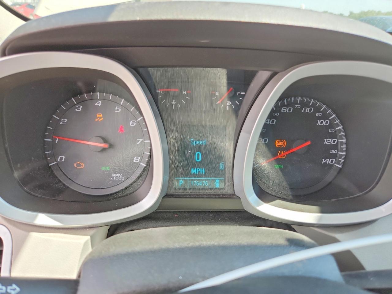 2011 Chevrolet Equinox Ls White vin: 2GNALBECXB1150657