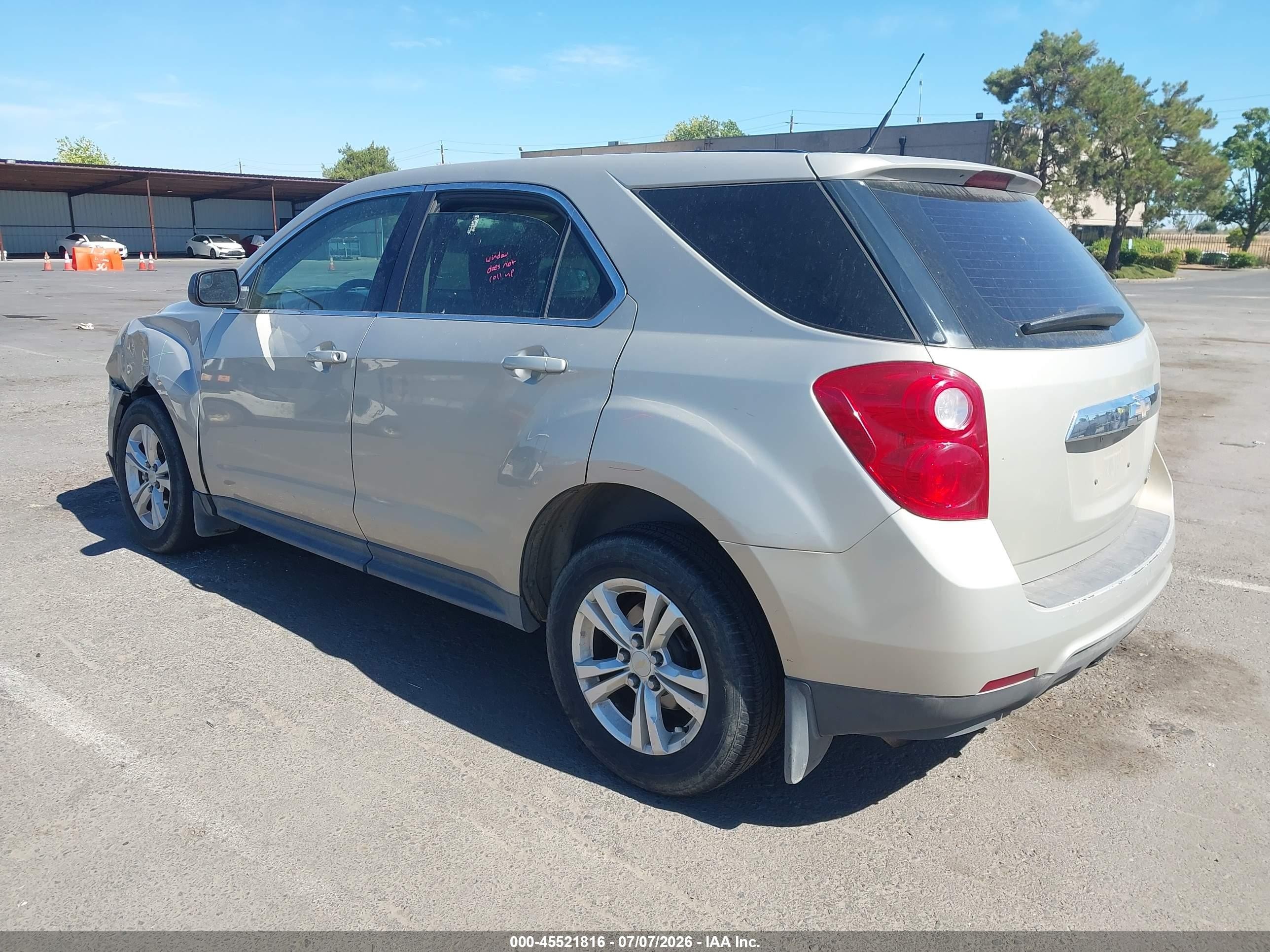 2012 Chevrolet Equinox Ls Cream vin: 2GNALBEK0C6158617