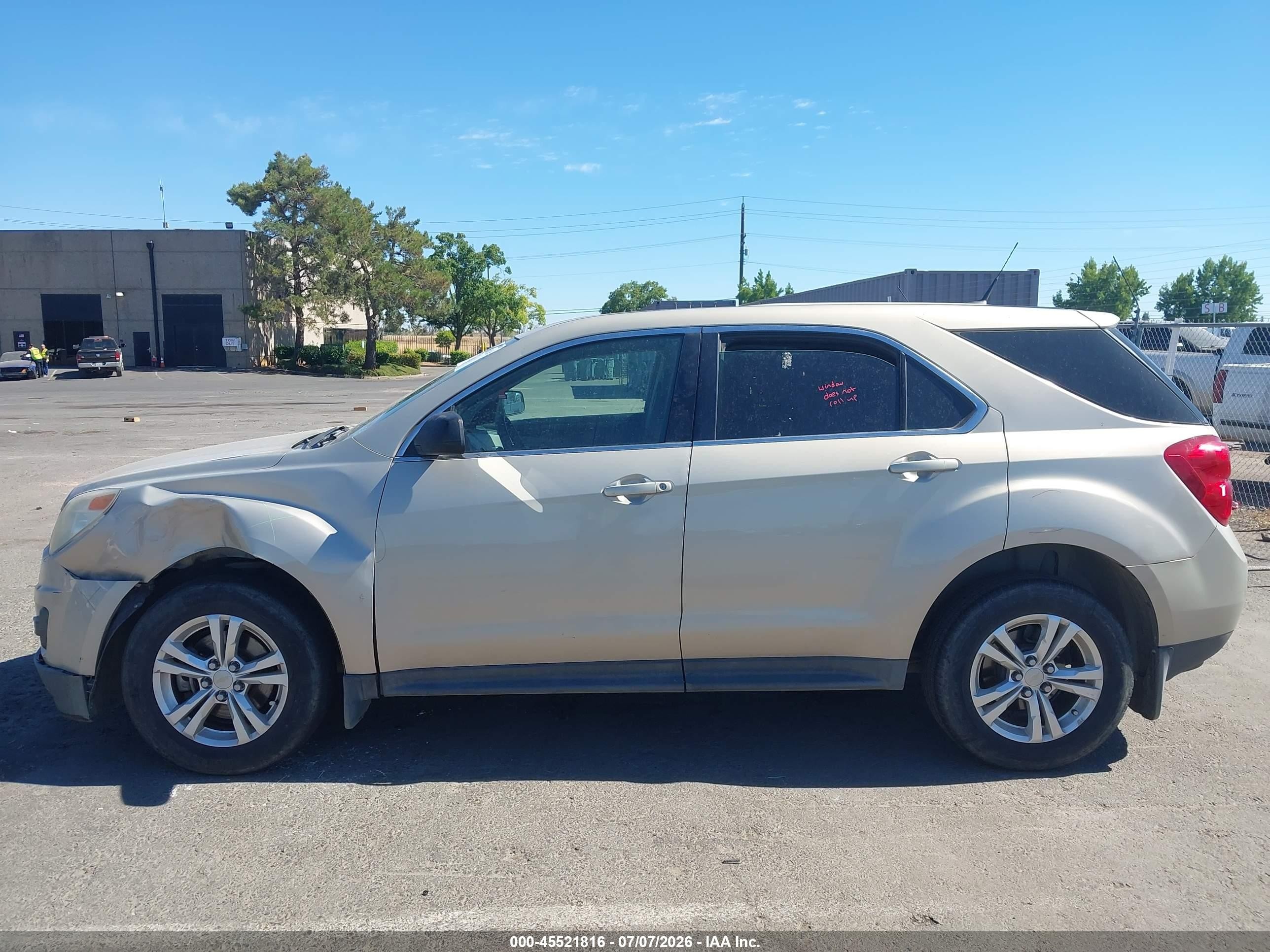 2012 Chevrolet Equinox Ls Cream vin: 2GNALBEK0C6158617