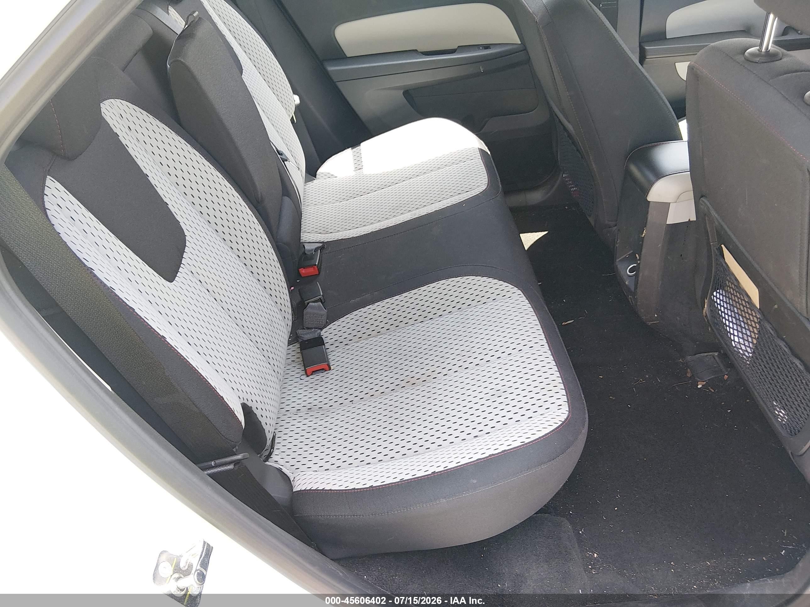 2013 Chevrolet Equinox Ls White vin: 2GNALBEK0D1112932