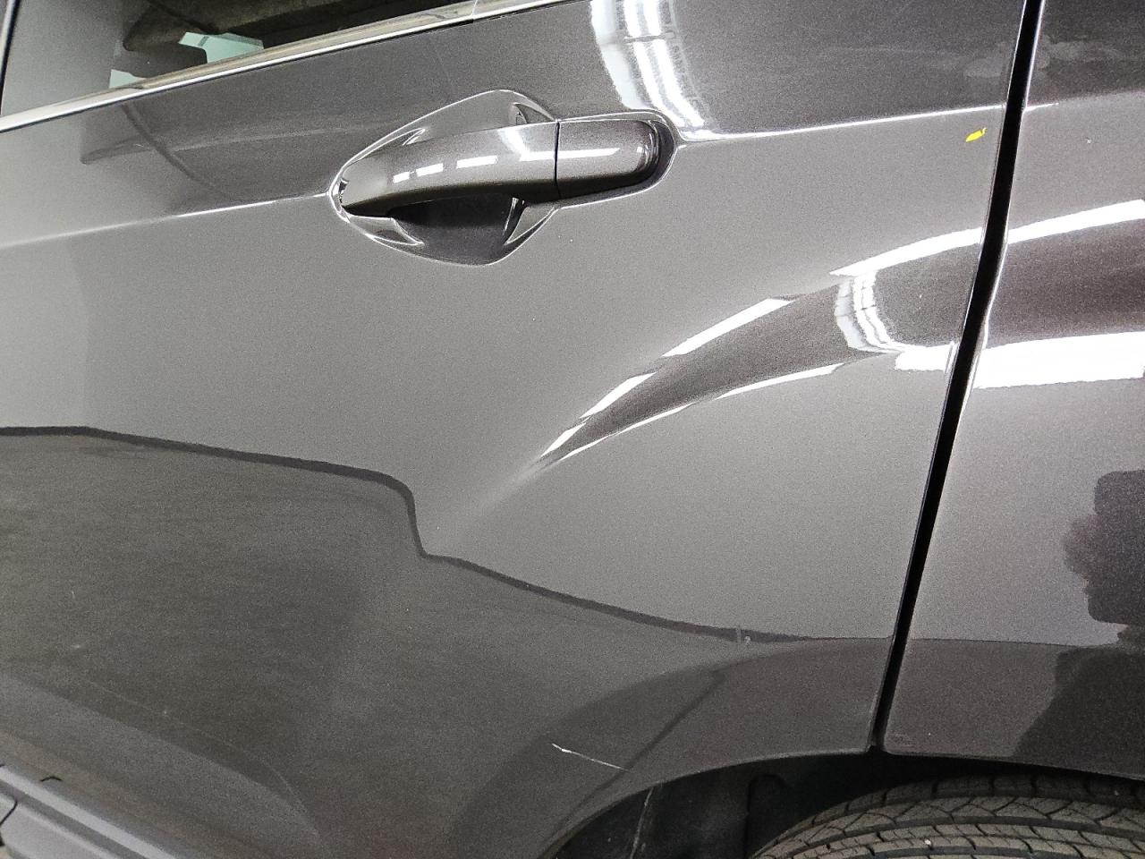 2015 Chevrolet Equinox Lt Black vin: 2GNALBEK0F6253702 Damage: Left Rear Door, Dent(S) W/ Paint Dmg, 5 To 6 Inches