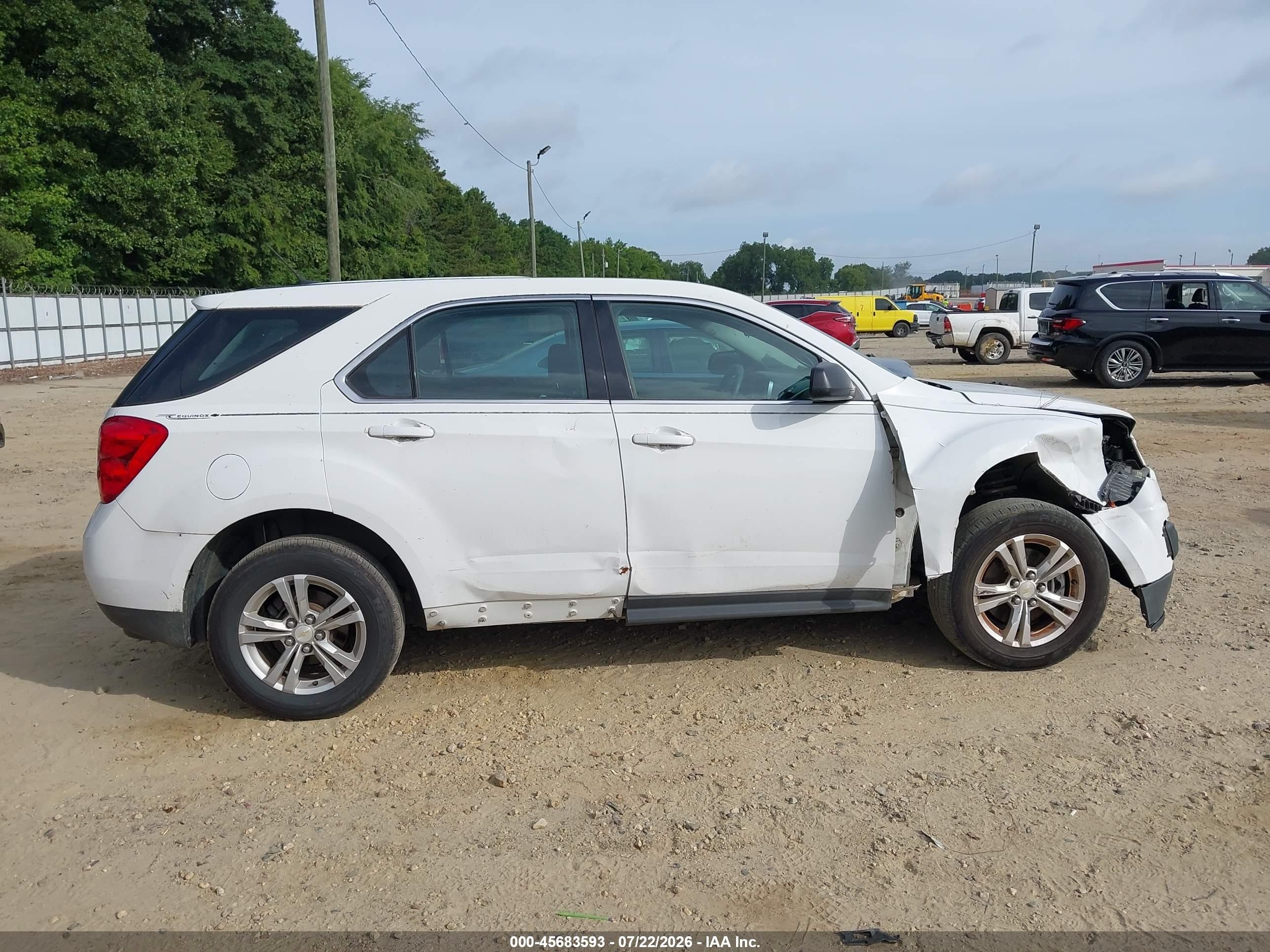 2013 Chevrolet Equinox Ls White vin: 2GNALBEK1D6432750