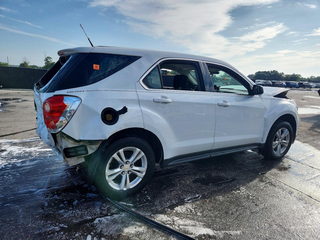 2012 Chevrolet Equinox Ls White vin: 2GNALBEK2C1109240