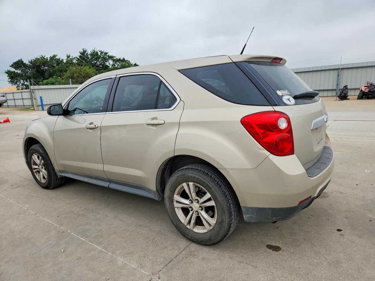 2012 Chevrolet Equinox Ls Tan vin: 2GNALBEK2C6350170