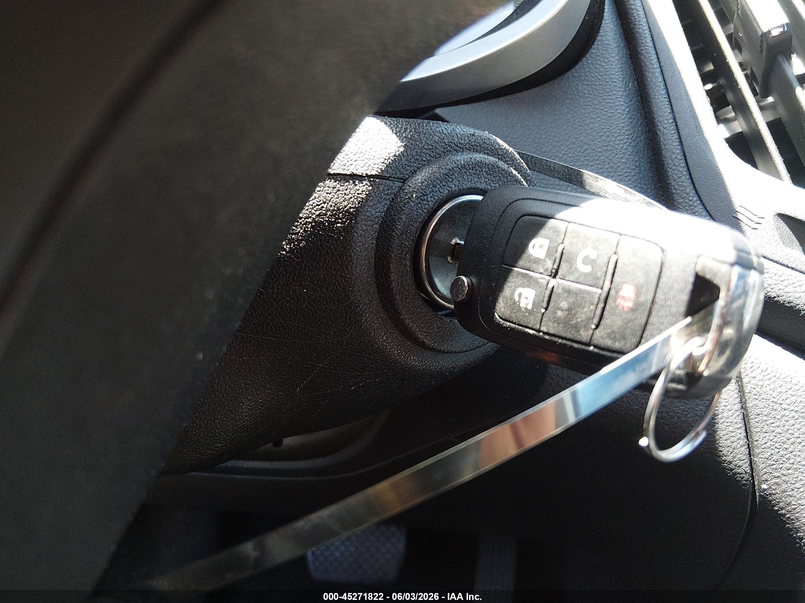 2015 Chevrolet Equinox 1lt Silver vin: 2GNALBEK2F1163240