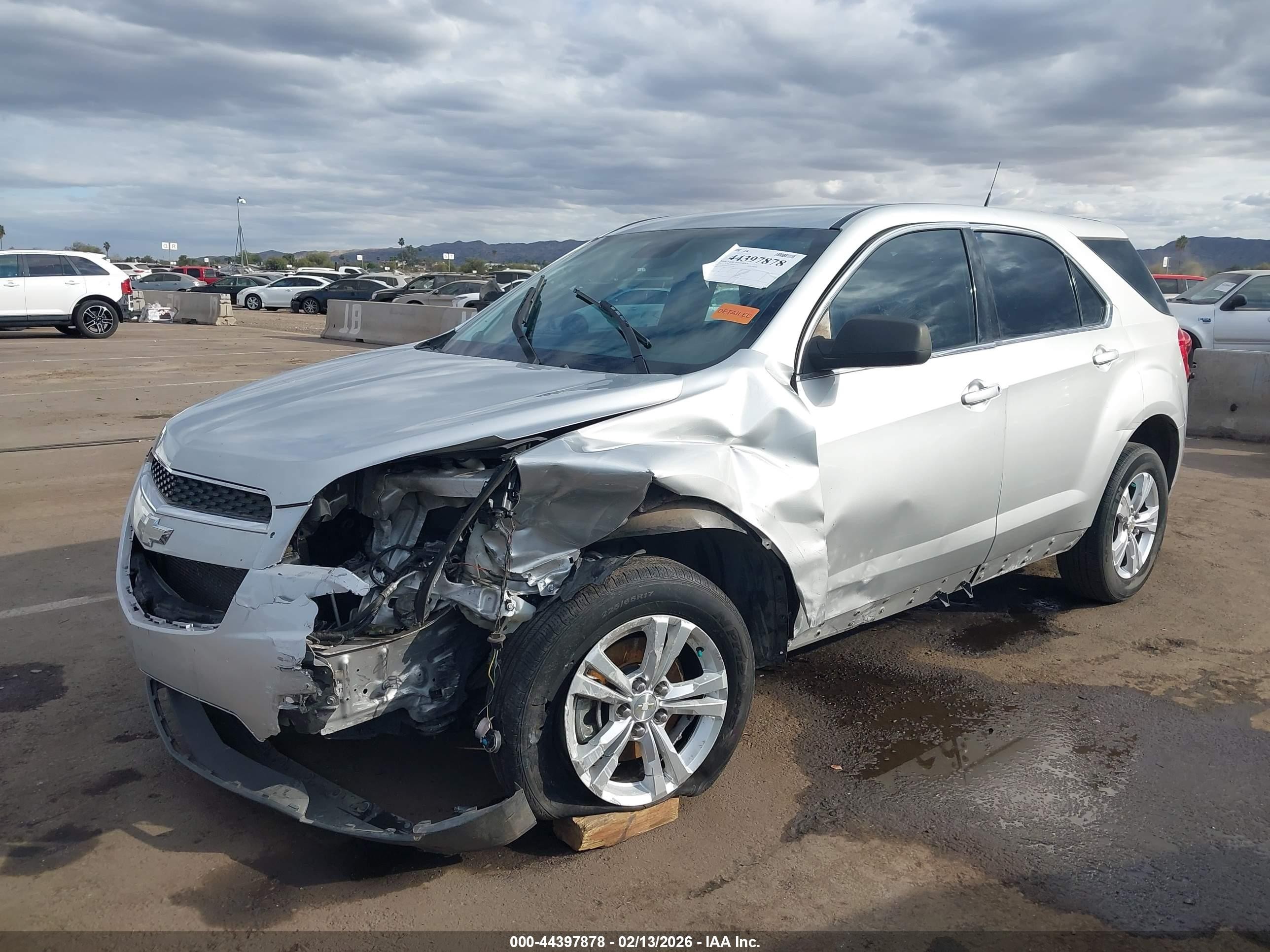 2012 Chevrolet Equinox Ls Серебряный vin: 2GNALBEK3C1163940