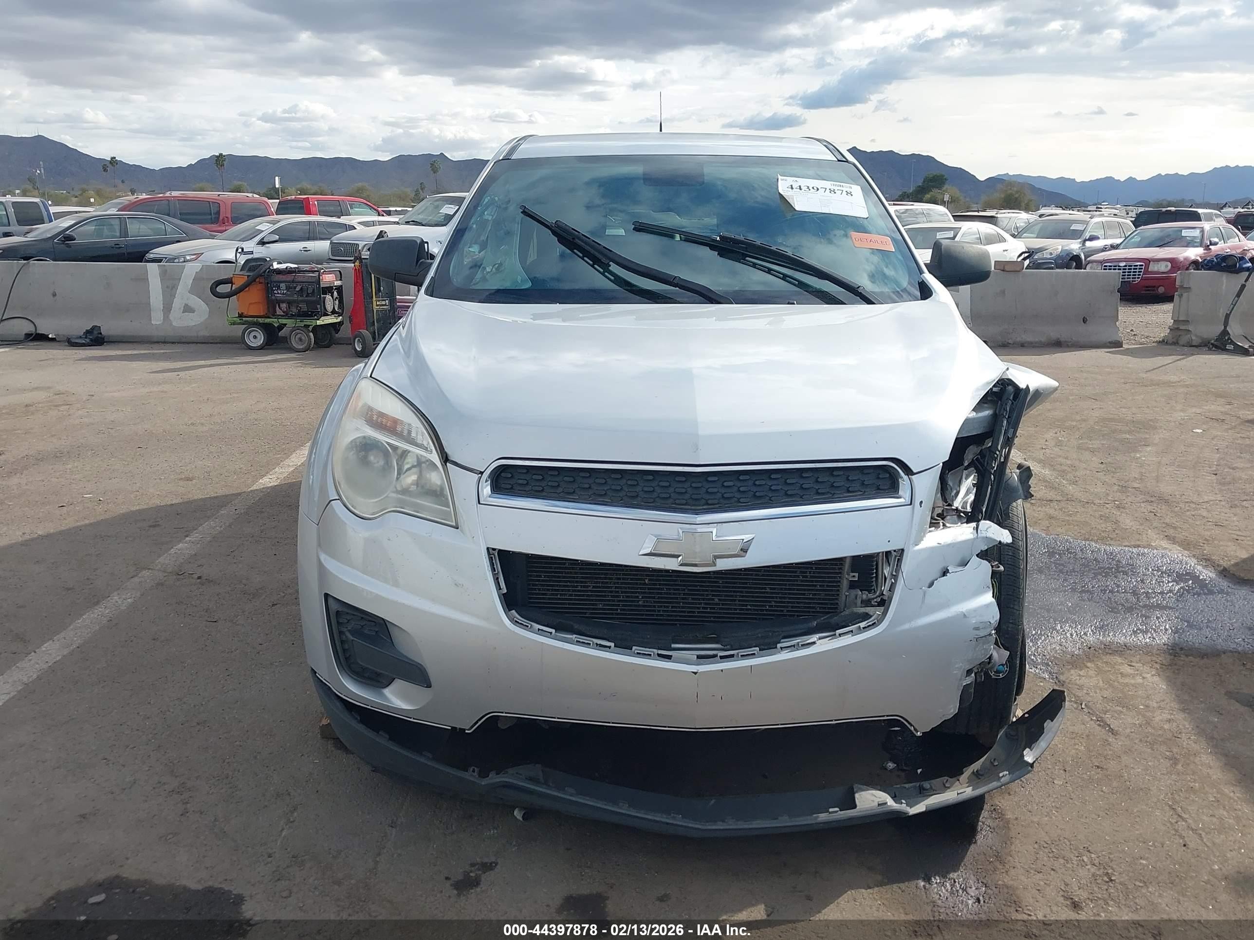 2012 Chevrolet Equinox Ls Серебряный vin: 2GNALBEK3C1163940