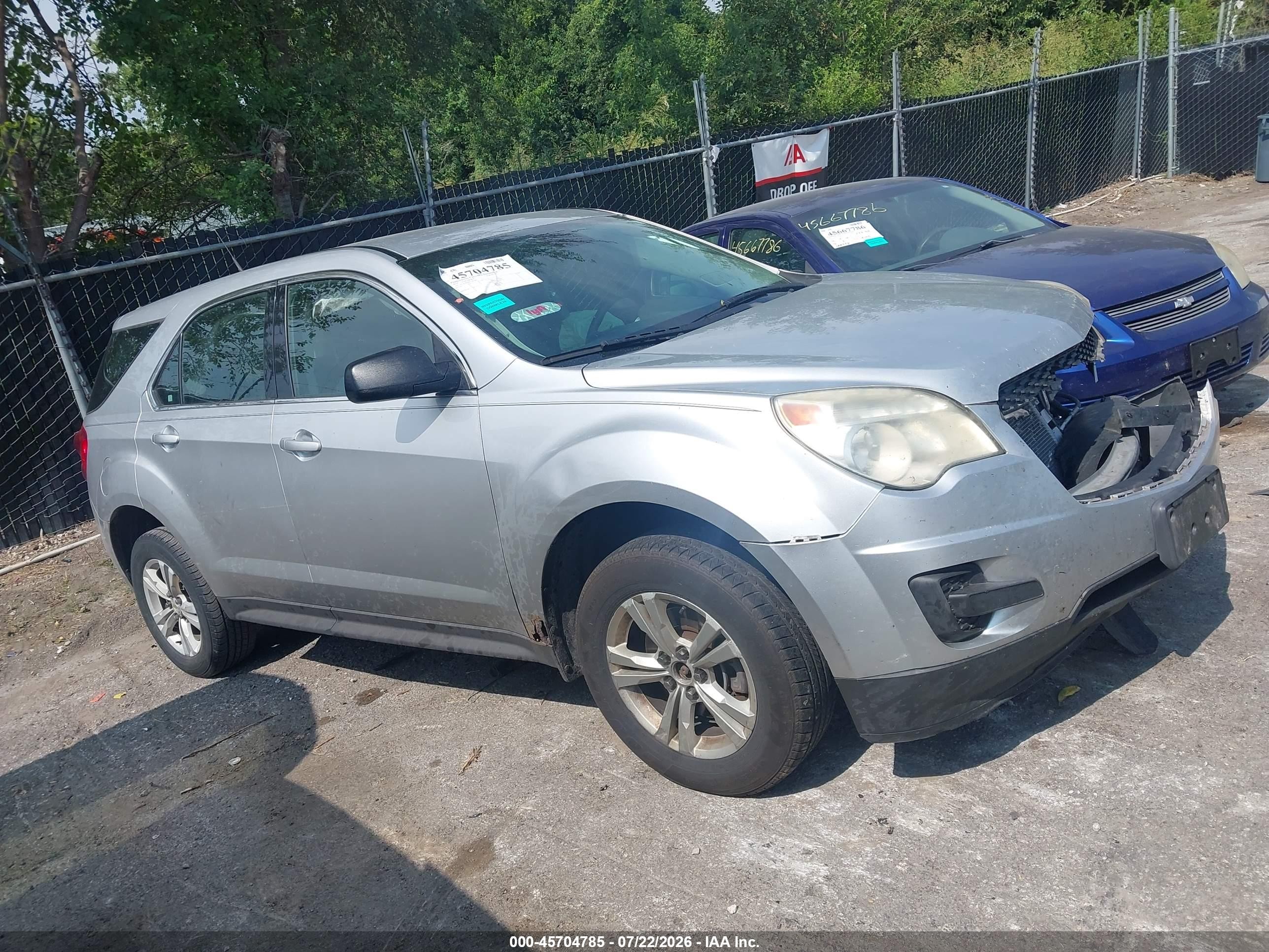 2012 Chevrolet Equinox Ls Серебряный vin: 2GNALBEK4C1281284