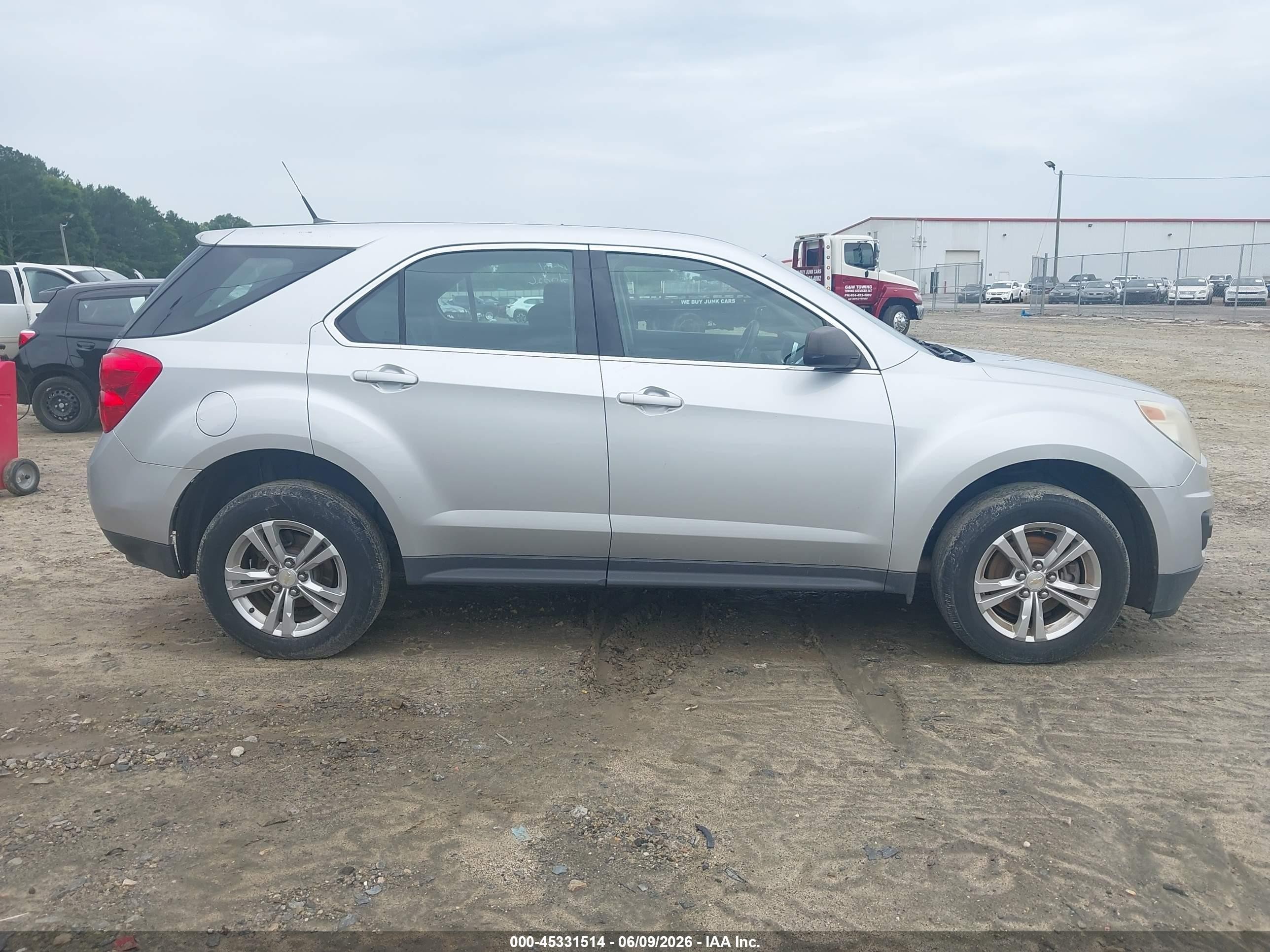 2012 Chevrolet Equinox Ls Silver vin: 2GNALBEK4C6143439
