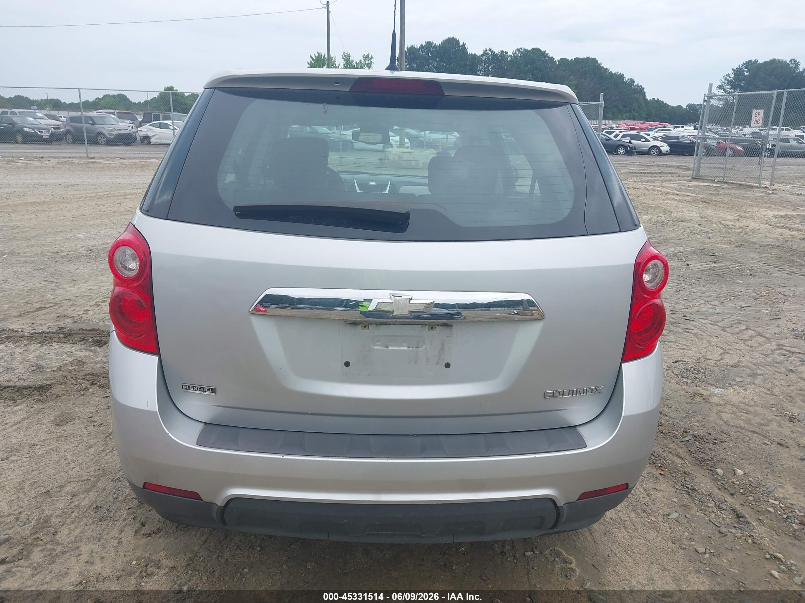 2012 Chevrolet Equinox Ls Silver vin: 2GNALBEK4C6143439