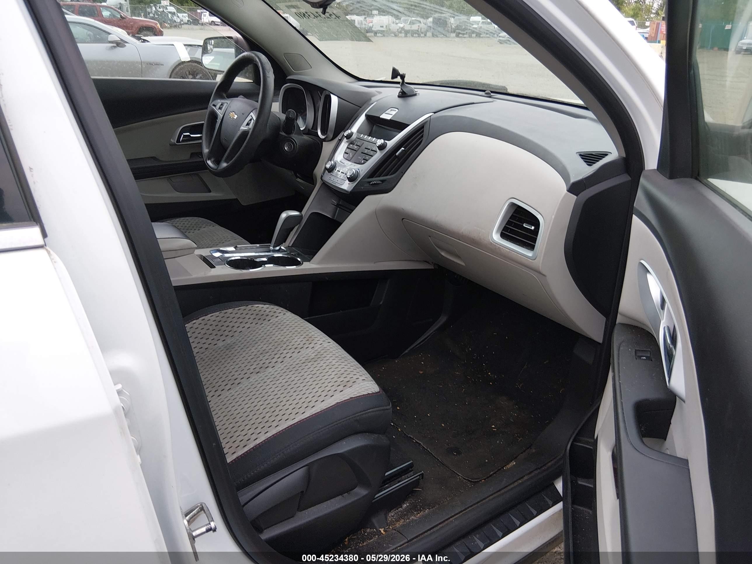 2012 Chevrolet Equinox Ls White vin: 2GNALBEK5C1171313