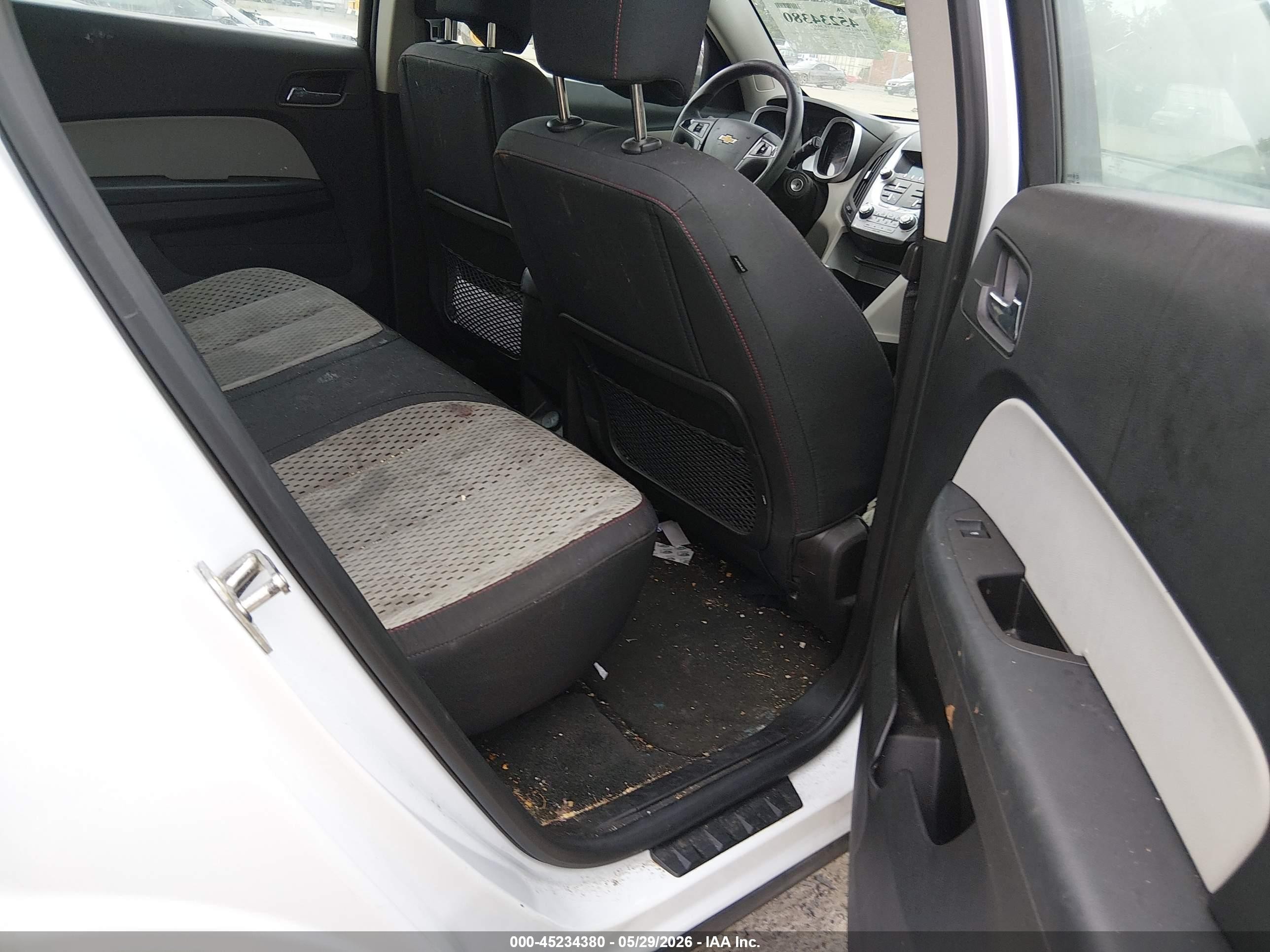 2012 Chevrolet Equinox Ls White vin: 2GNALBEK5C1171313