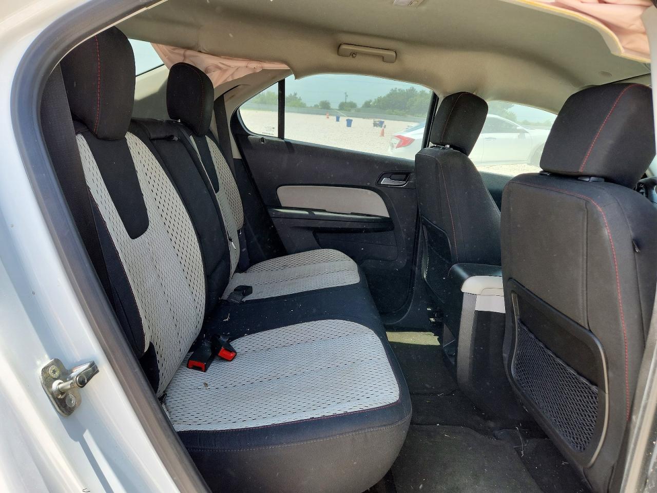 2012 Chevrolet Equinox Ls White vin: 2GNALBEK5C1267314