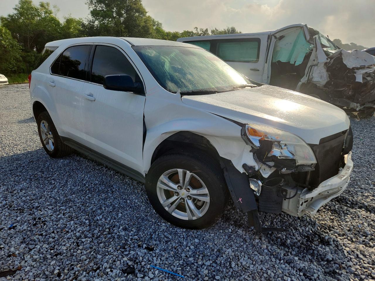 2012 Chevrolet Equinox Ls White vin: 2GNALBEK5C6331385