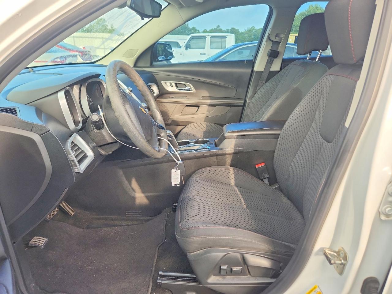 2012 Chevrolet Equinox Ls White vin: 2GNALBEK5C6331385