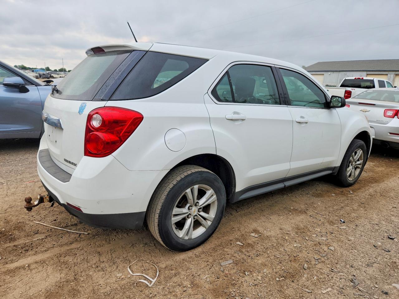 2013 Chevrolet Equinox Ls White vin: 2GNALBEK5D1206630