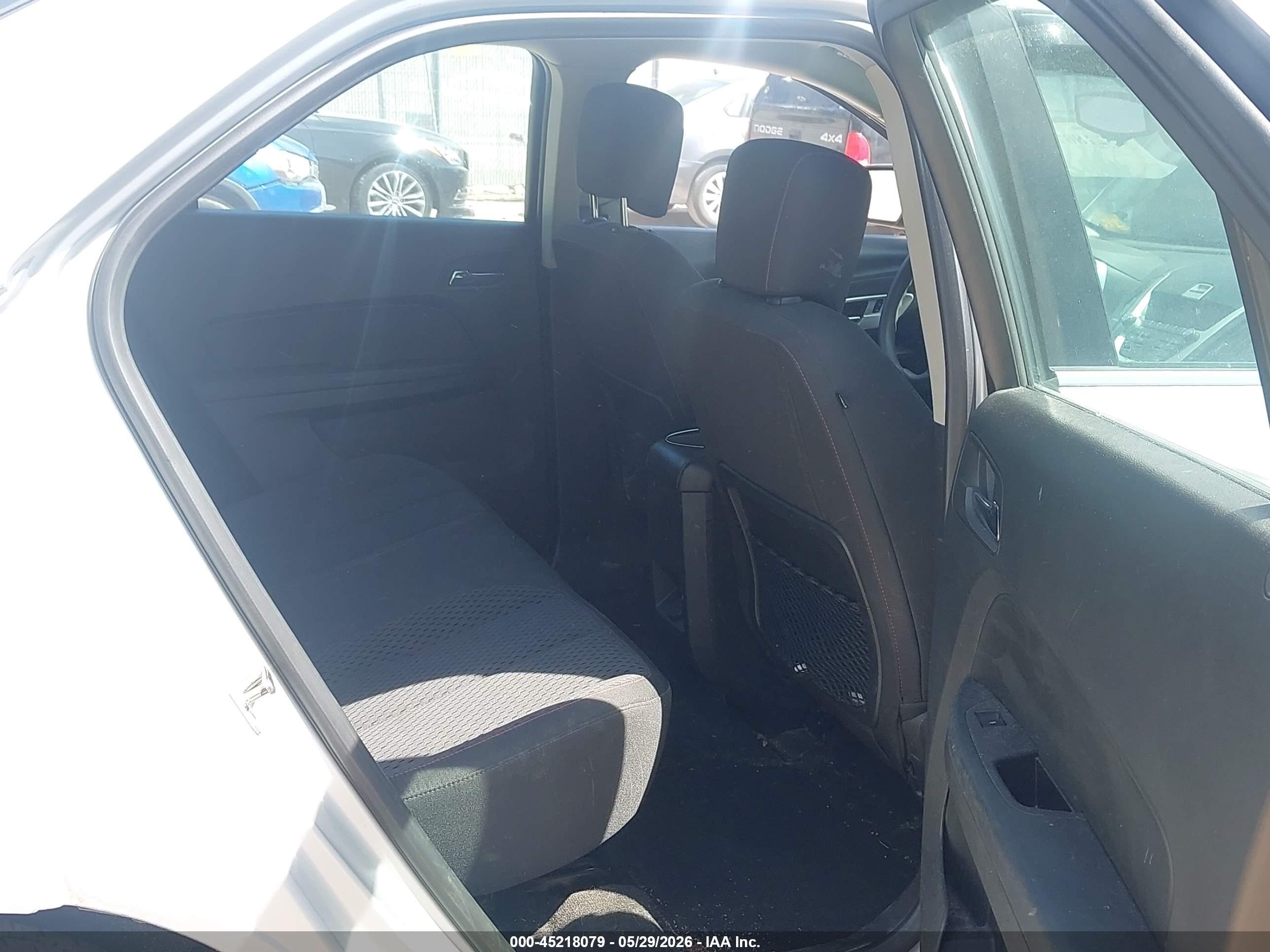 2013 Chevrolet Equinox Ls Silver vin: 2GNALBEK5D6125761