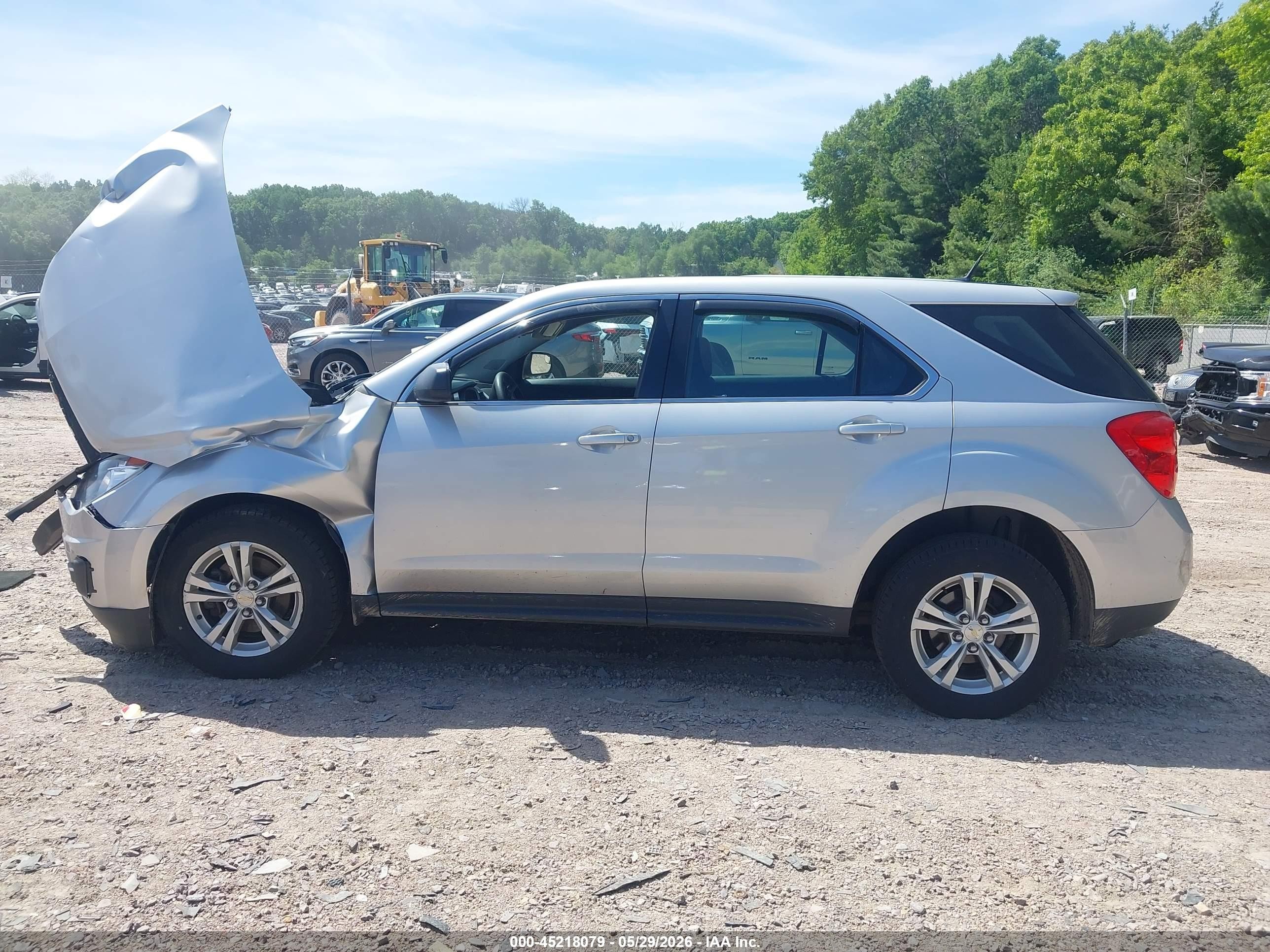 2013 Chevrolet Equinox Ls Silver vin: 2GNALBEK5D6125761
