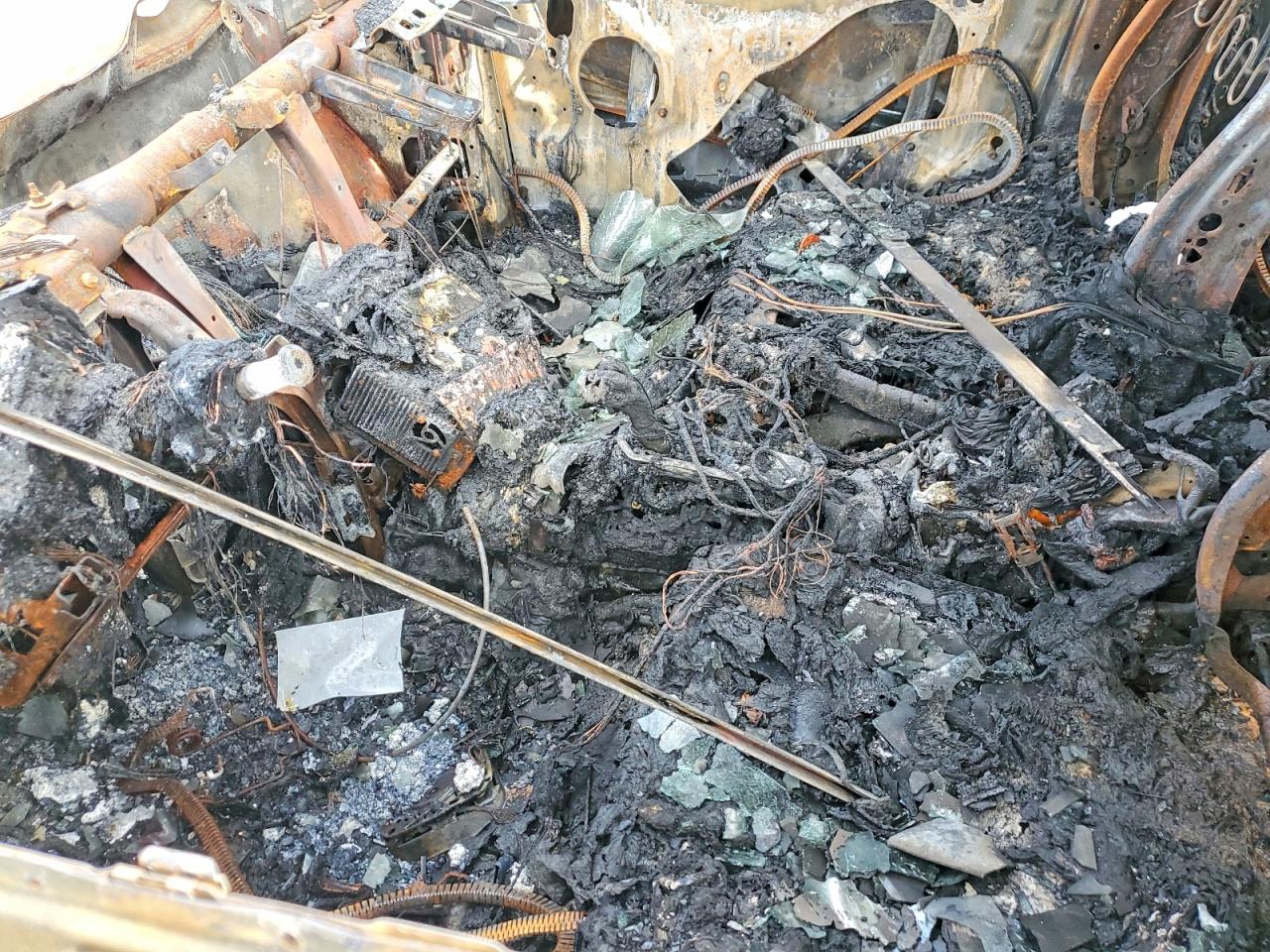 2013 Chevrolet Equinox Ls Black vin: 2GNALBEK5D6425977