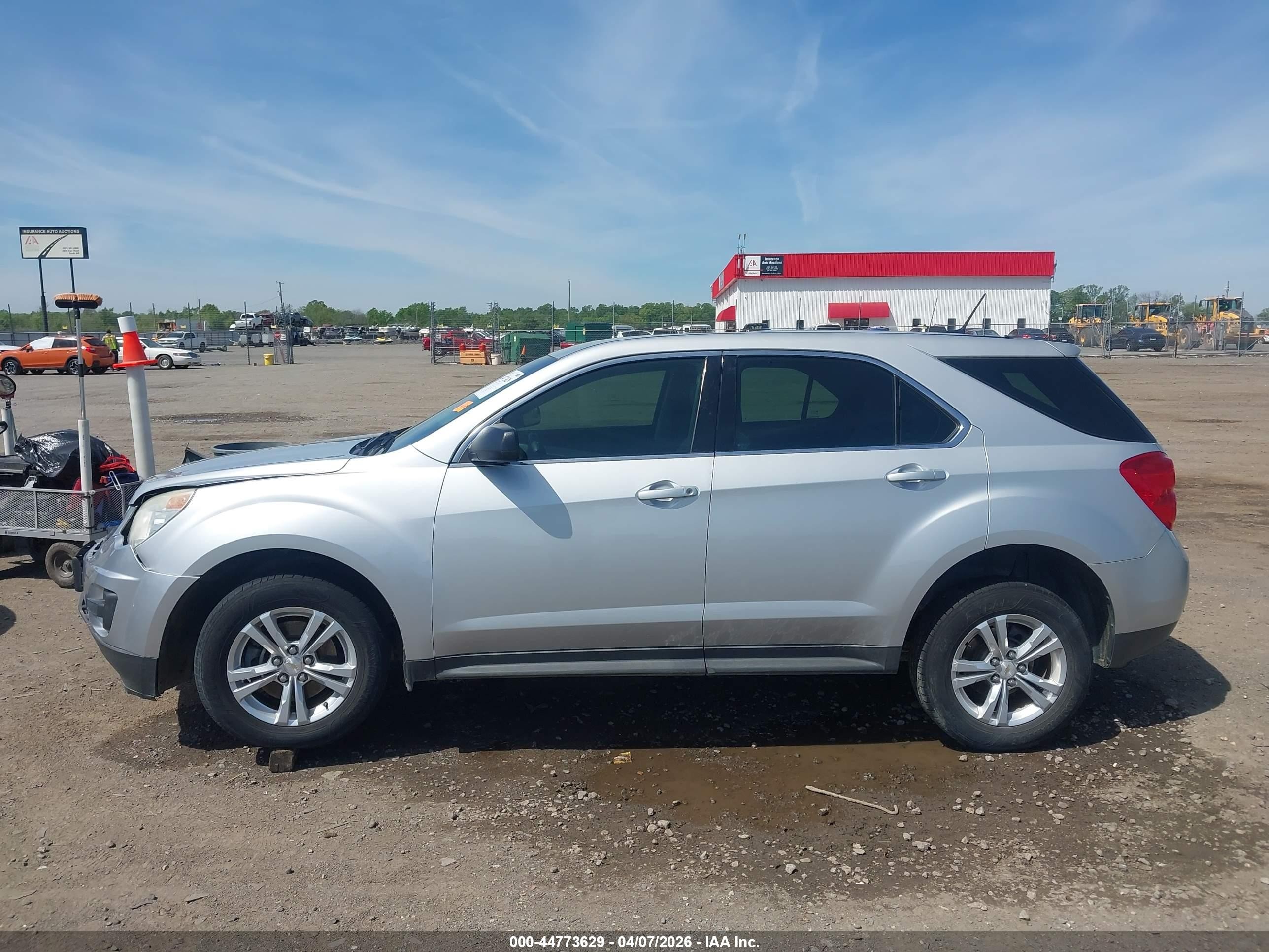 2013 Chevrolet Equinox Ls Silver vin: 2GNALBEK5D6428359