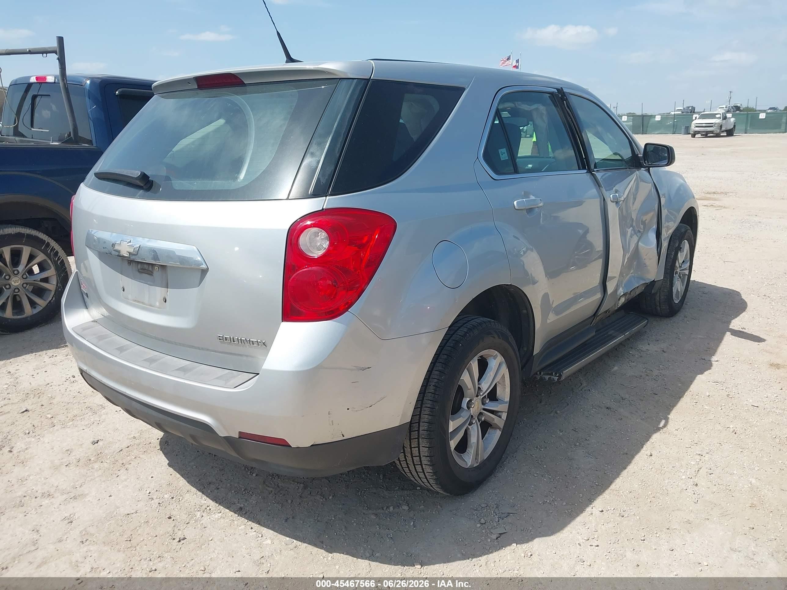 2012 Chevrolet Equinox Ls Silver vin: 2GNALBEK6C1116854