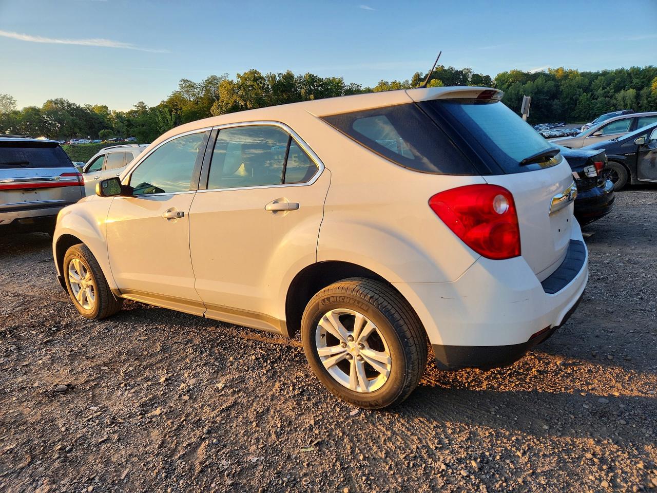 2013 Chevrolet Equinox Ls Белый vin: 2GNALBEK6D1149239