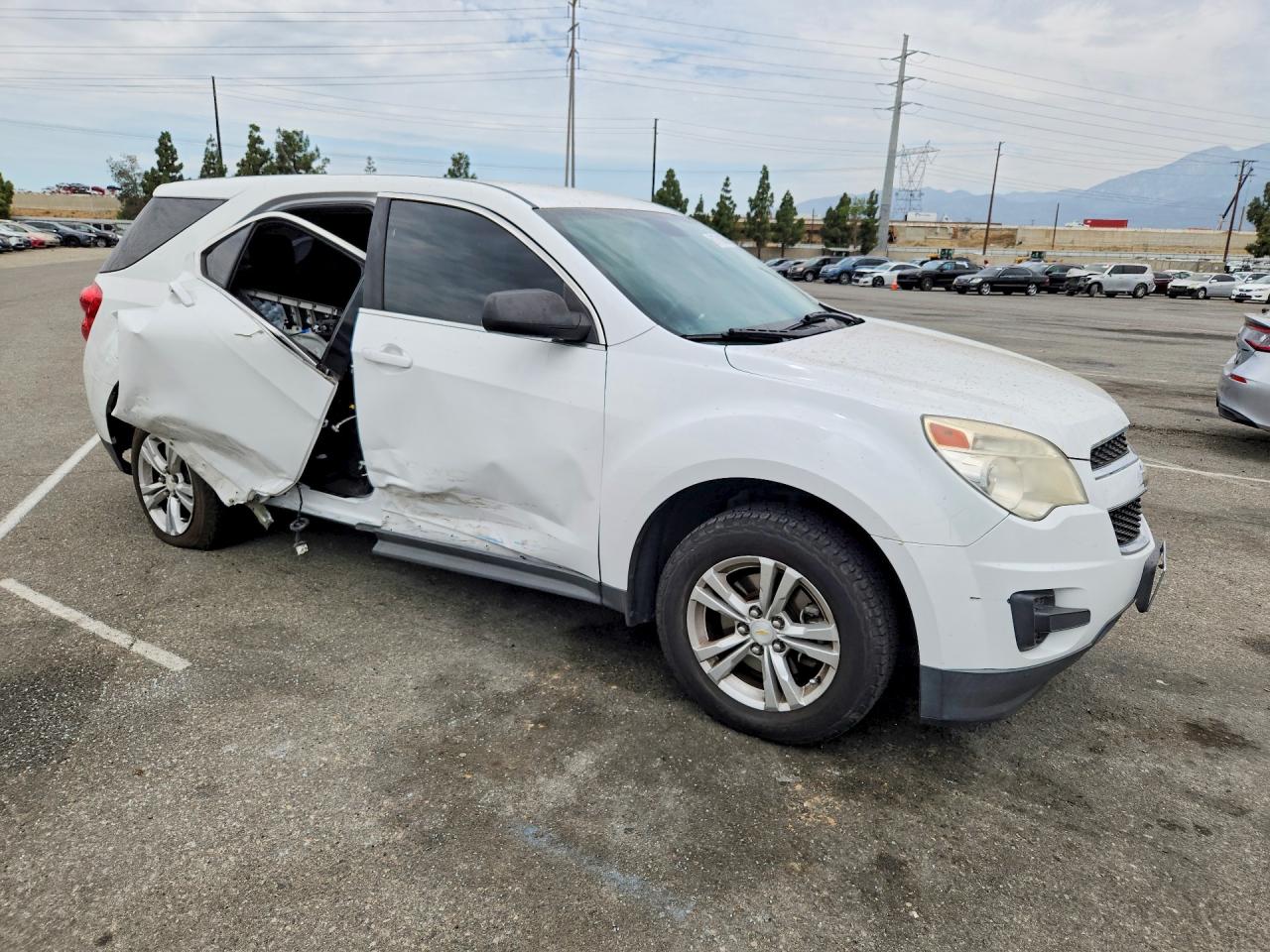 2013 Chevrolet Equinox Ls White vin: 2GNALBEK7D6306134